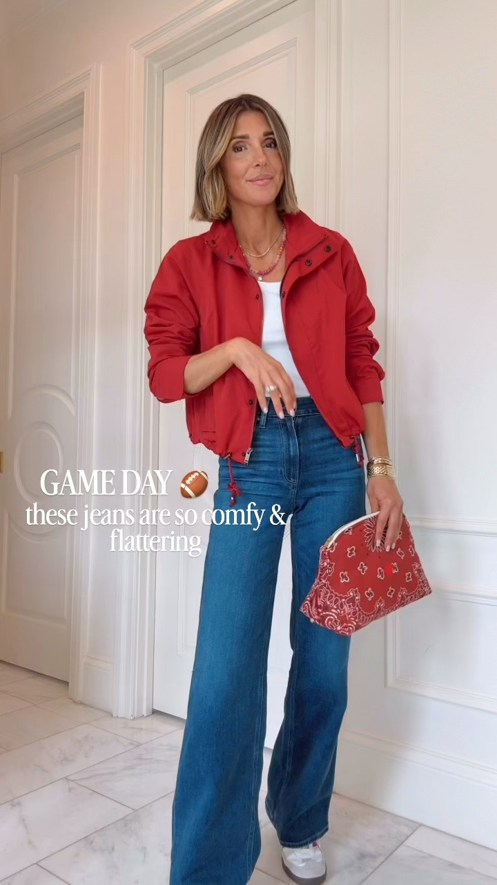 Game  day fit! 

My favorite jeans for fall 🤎 The fit is SO flattering and they’re such an easy pair to dress up or down. Sharing 7 ways to wear them for everything from school drop-off and errands to lunch, date night + fall events.

Fit notes: I’m 5’7” wearing a size 25. Fit TTS.