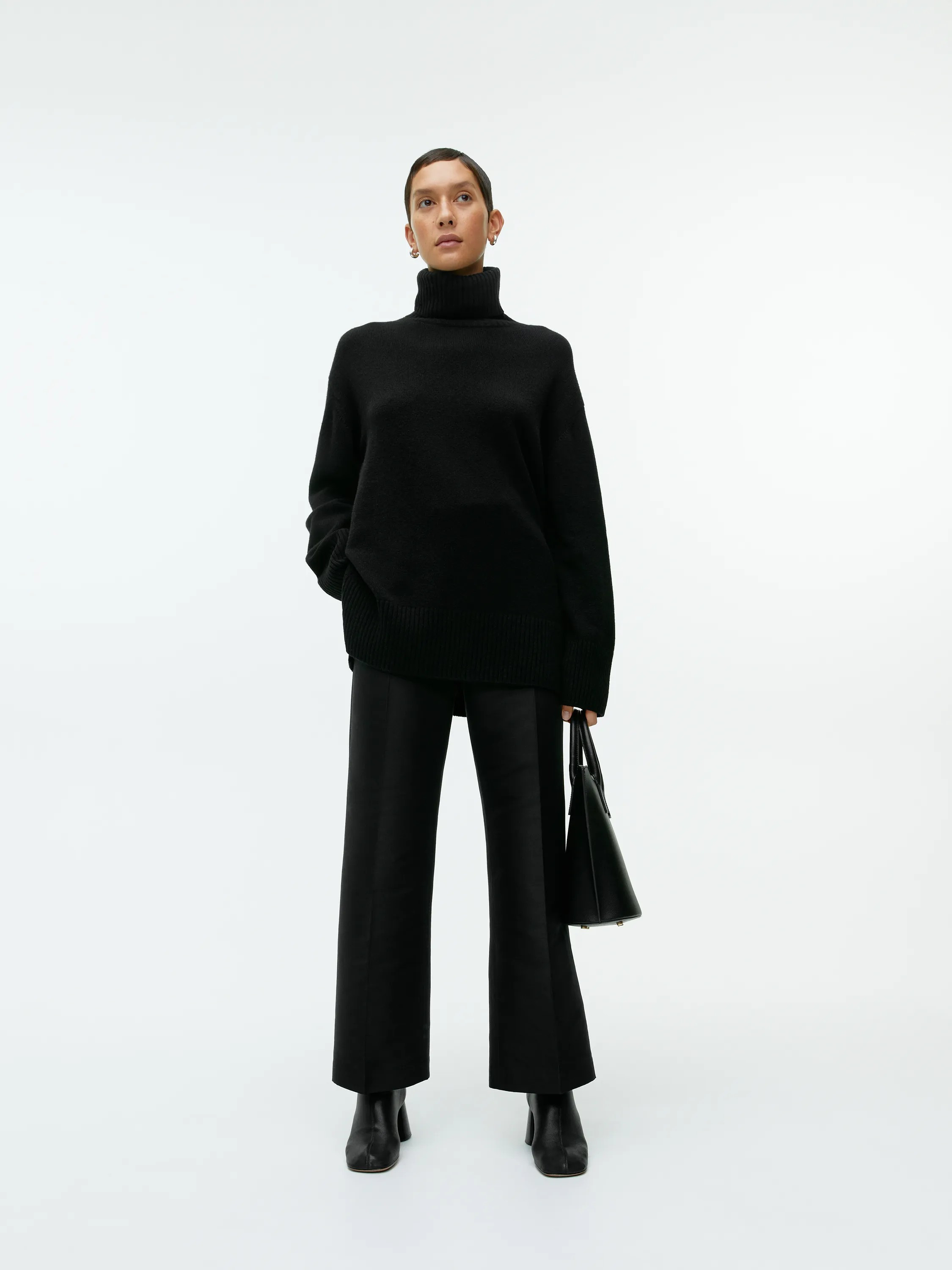 Oversized Cashmere Roll-Neck Jumper - Black - ARKET GB | ARKET (US&UK)