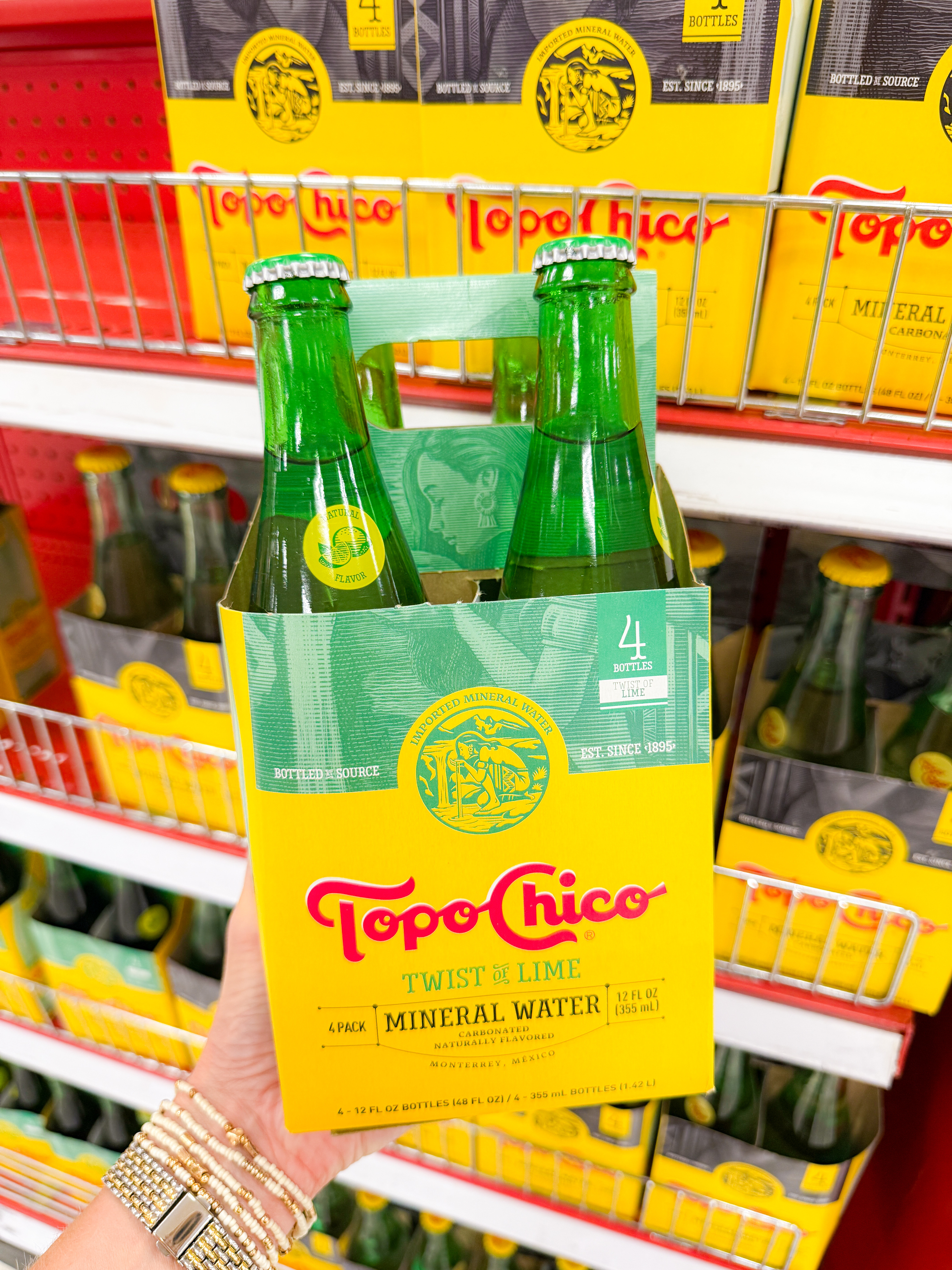 The perfect summer drink! Non-alcoholic and simple. 

#LTKStyleTip #LTKSeasonal