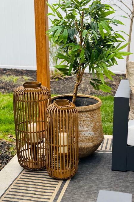 Shop my large outdoor wicker lanterns that make such a statement on any porch or patio! Love the neutral earthy color and chic design!! 

Large wicker lanterns 
Outdoor entertainment 
Patio 
Porch decor 
Patio decor 
Outdoor living 
Outdoor life 

#LTKSeasonal #LTKhome