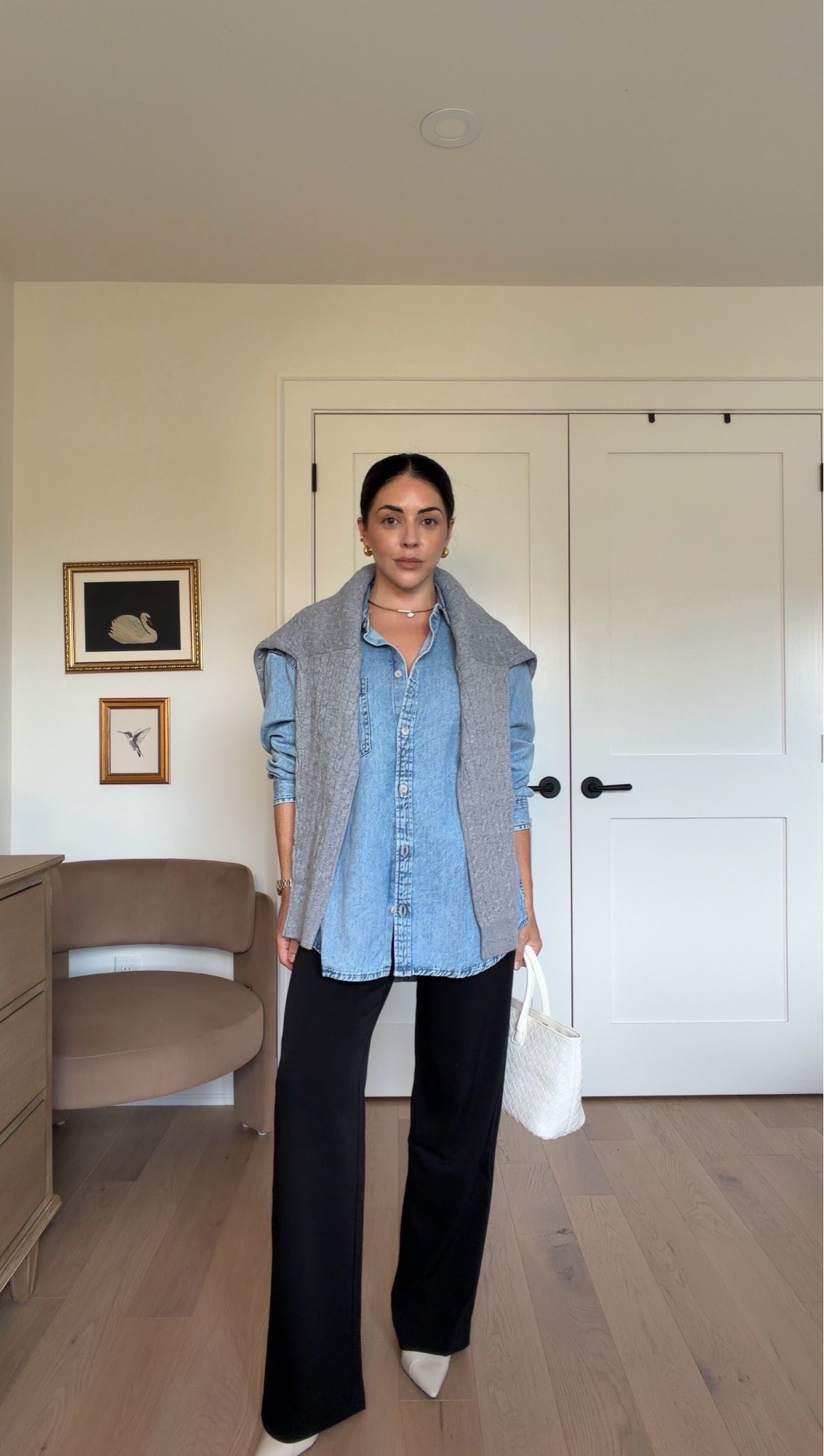 Denim shirt: S
Crew neck: S
Trouser: 0

#LTKcanada #LTKfall
