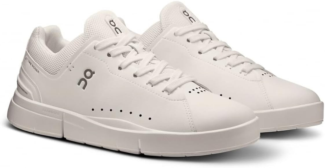On Women's The Roger Advantage Sneakers | Amazon (US)