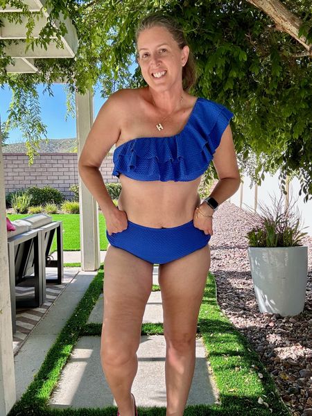 This bright blue color is currently put of stock, but they have lots of colors and patterns. I’m wearing a size Large here, runs TTS  

#LTKStyleTip #LTKSwim #LTKFindsUnder100