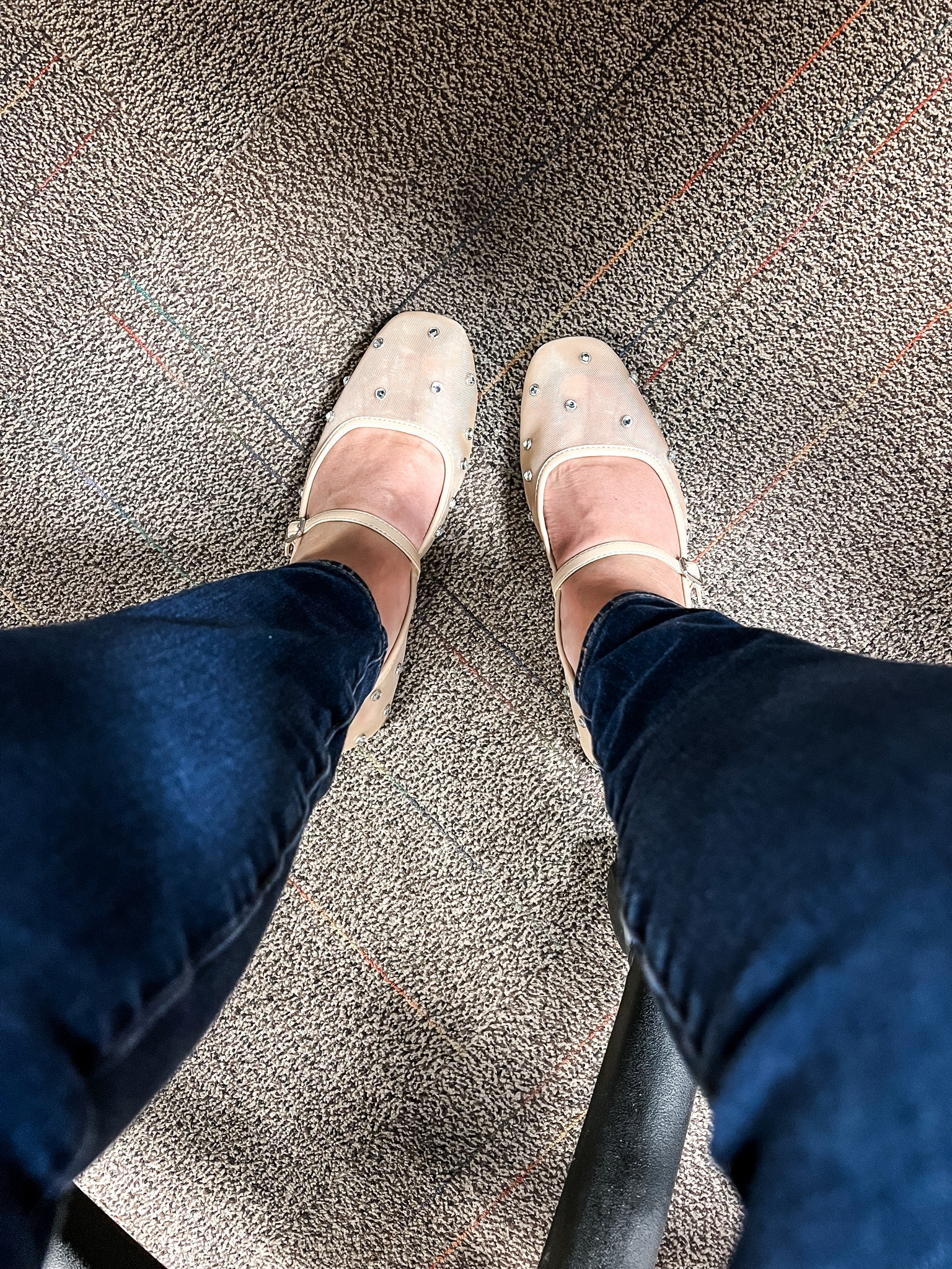 Ballet flats for spring 

Spring shoes
Ballet shoes
Ballet flats 
Flat shoes 
Target shoes 

#LTKFindsUnder50 #LTKOver40 #LTKShoeCrush