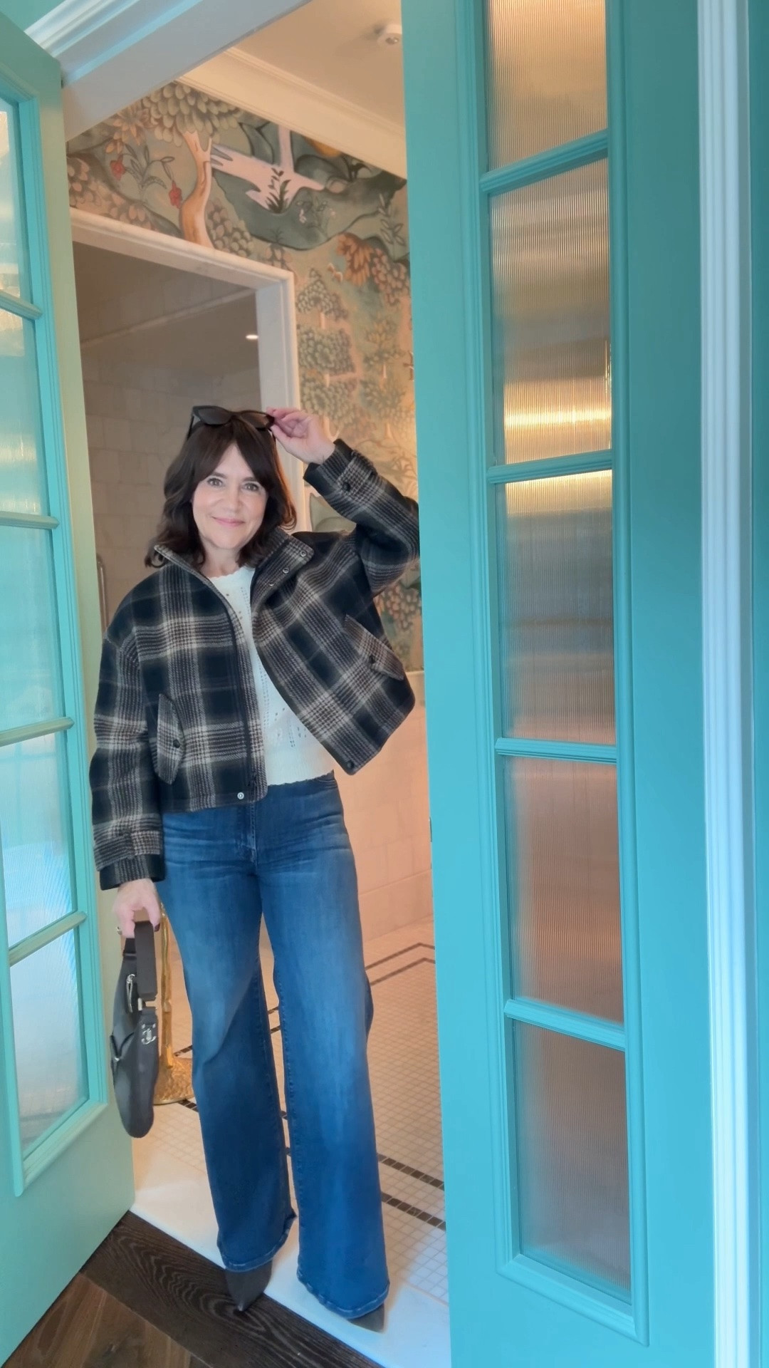 The jeans everyone loves!! If you haven’t tried these, you’re missing out! Softest ever and the most flattering fit. I wear size 26. If between sizes, size down.

#LTKootd #LTKgrwm