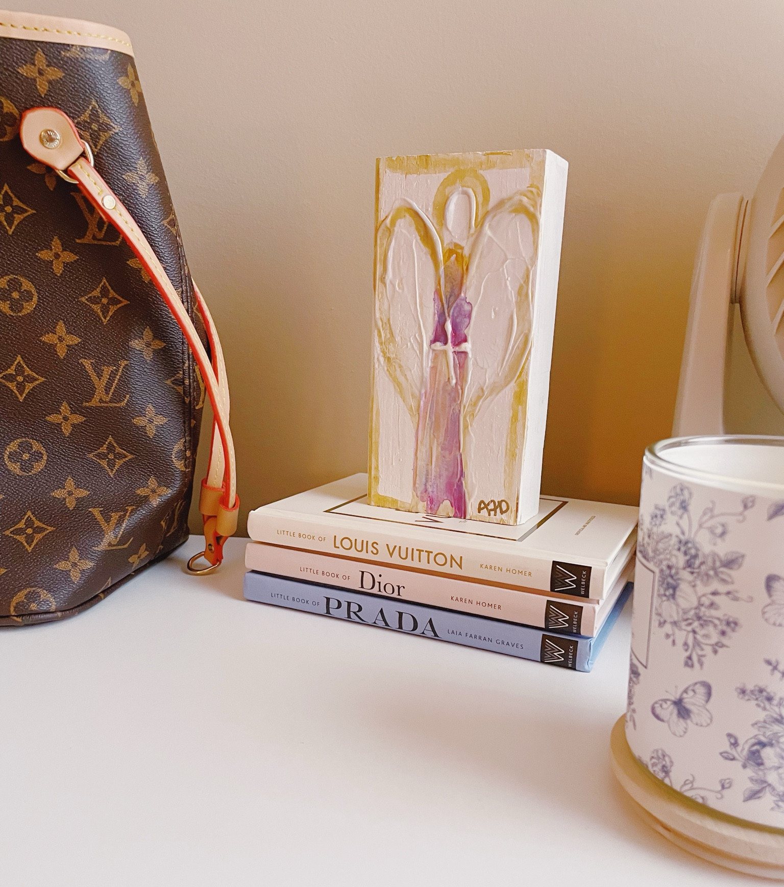 my new fav decorative books

#LTKHome #LTKSummerSales #LTKFindsUnder50