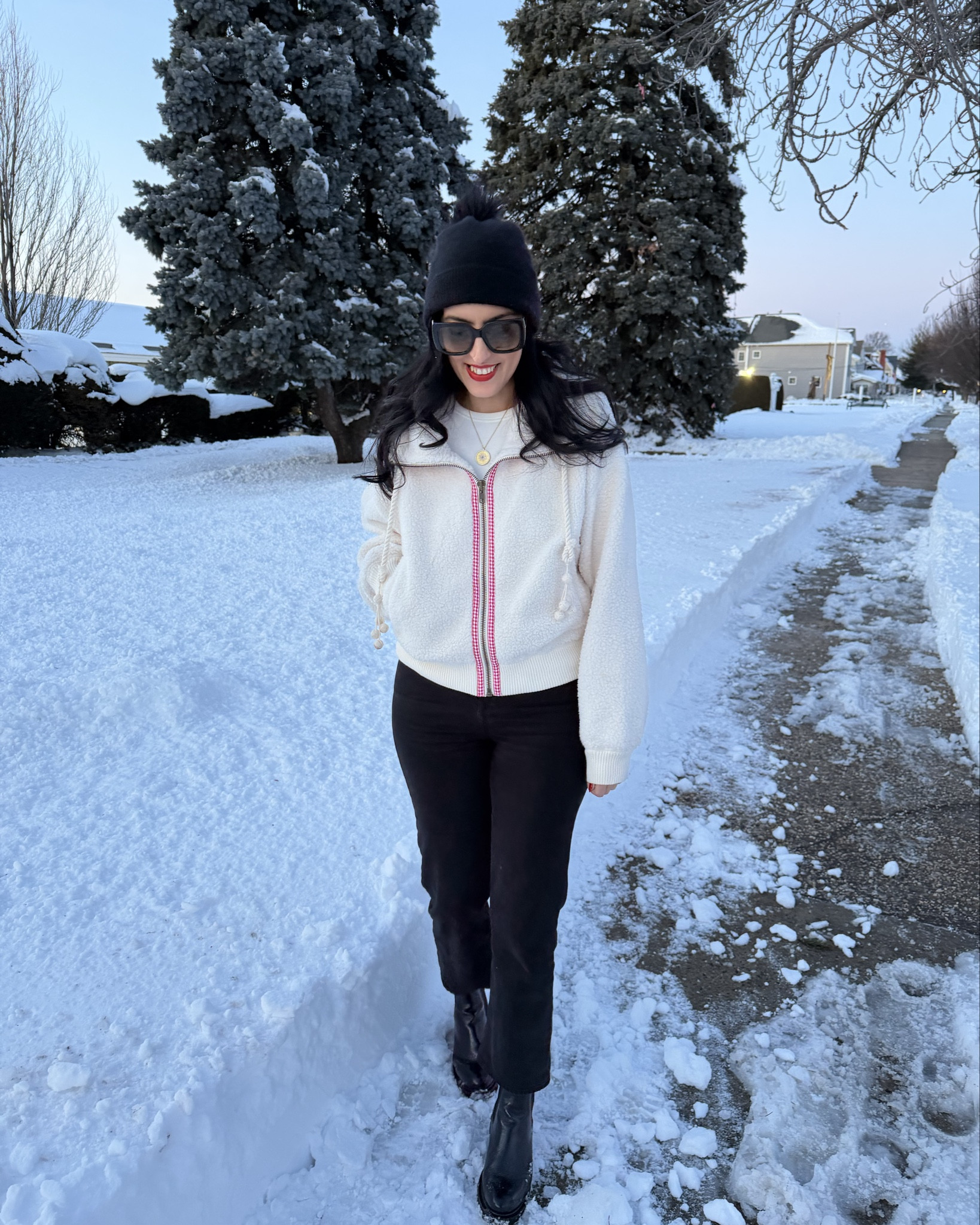 Still showing up, no matter the forecast ❄️

#LTKover40 #LTKSeasonal #LTKActive