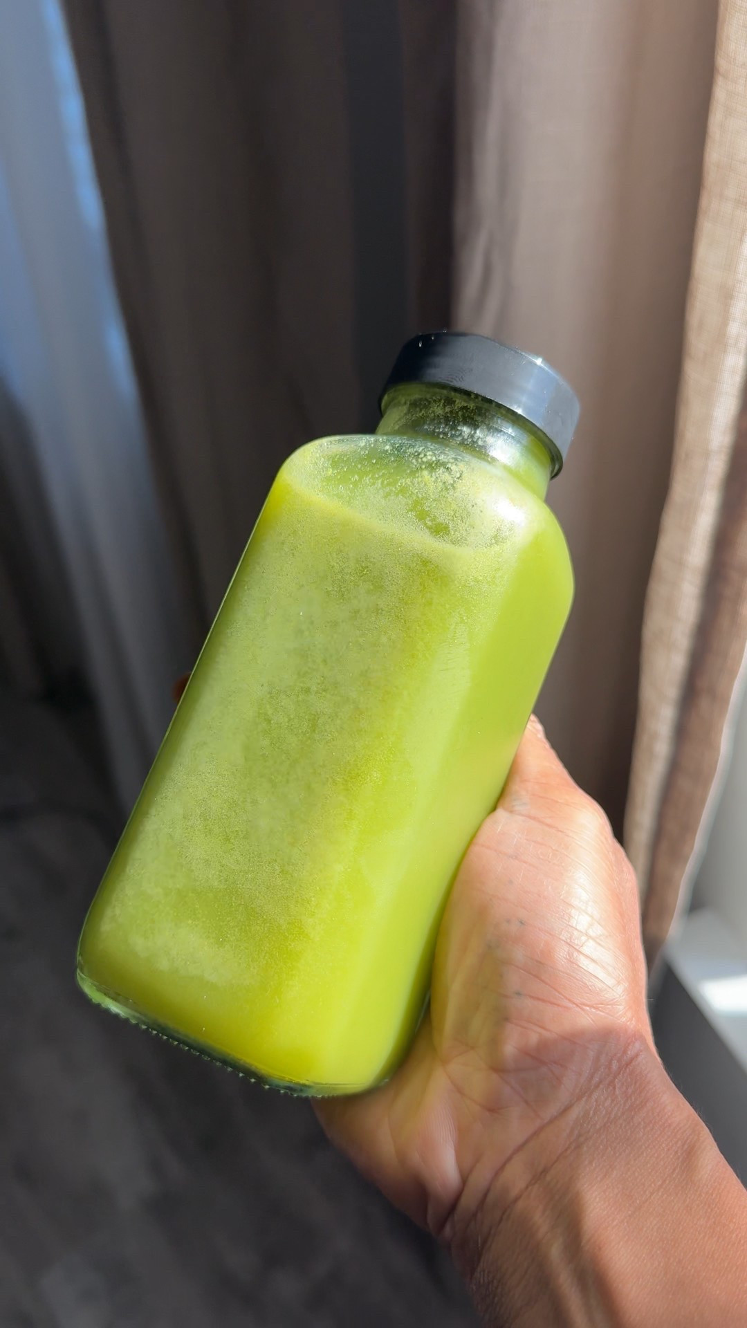 A good green juice should be both refreshing and invigorating! This blend of apple, cucumber, ginger, lemon, and parsley is delicious!  Glass juicing bottles keep it nice and fresh. 


#LTKActive #LTKHome