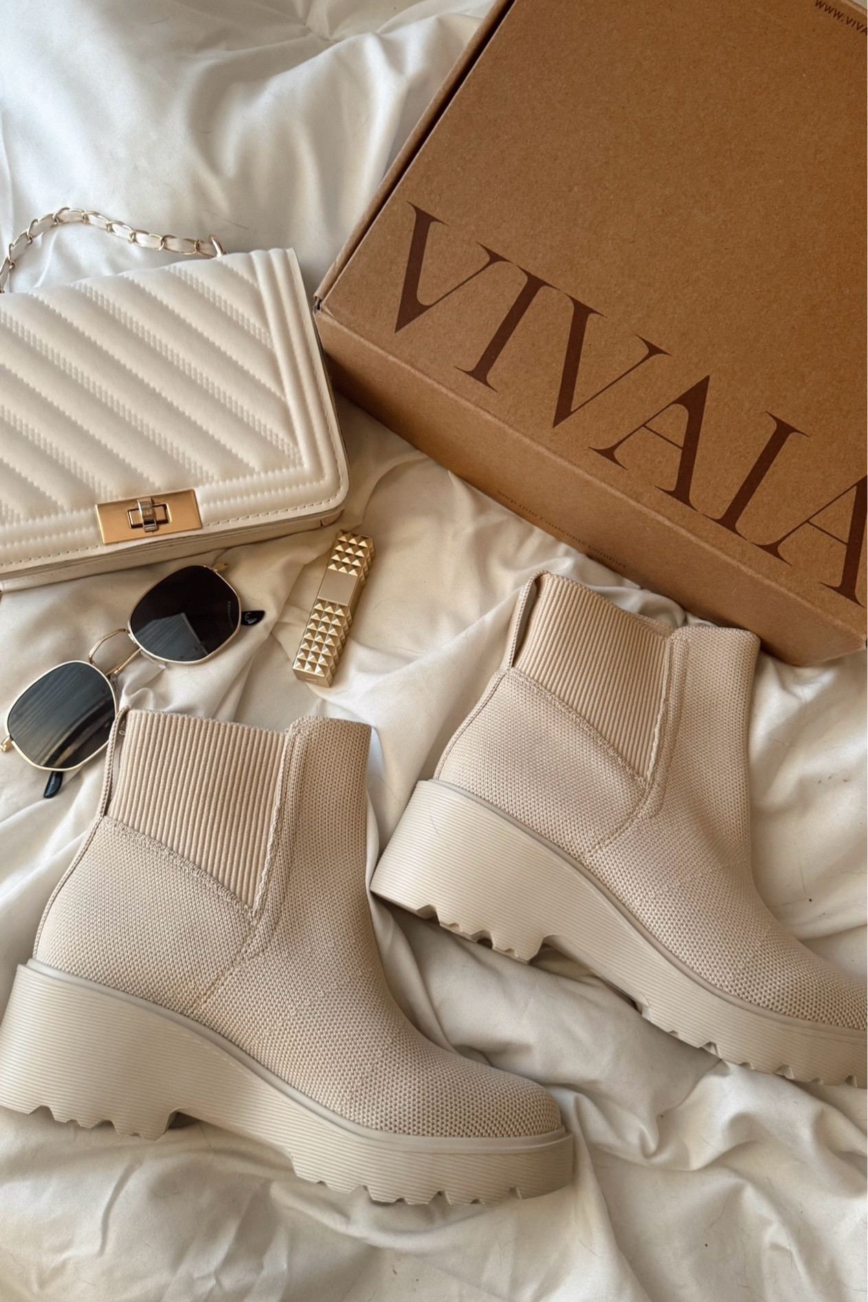 Boots for the Fall! #fallboots #vivaiaboots 

#LTKSeasonal