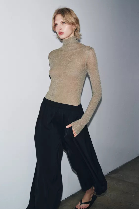 METALLIC THREAD FINE KNIT TOP | Zara US