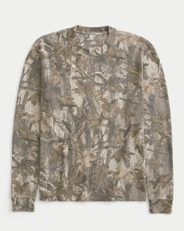 Long-Sleeve Camo Waffle Crew T-Shirt | Hollister (US)