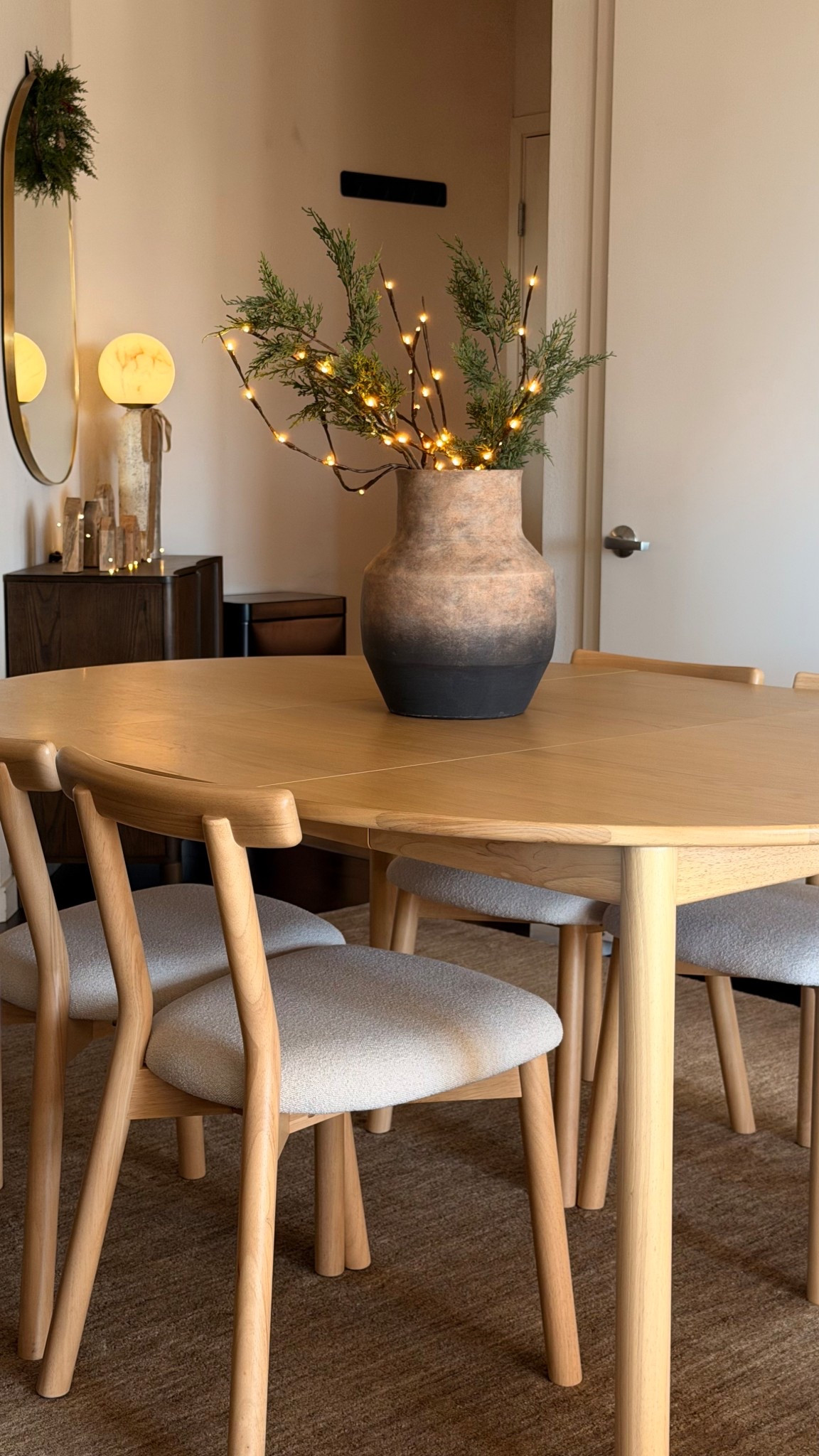 Holiday styling with @wayfair

#ad #wayfair #wayfairpartner

#LTKHoliday #LTKHome #LTKCyberWeek