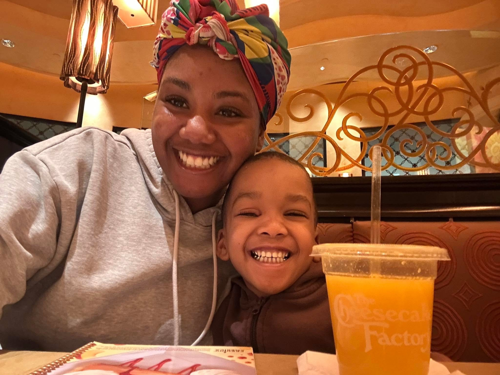 Did not plan to go outside at all lol. Literaly just washed my hair and braided it up but my child was begging me to take him to a restaurant and the mall lol literally threw on whatever. Making memories is so important. Just look at his smile 🥹 #motherhood #blessed