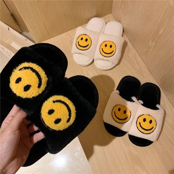 Smiley Face Slippers/Open Toe Slippers/ Smile Slippers/ Indoor Outdoor Slippers / Smiley Face Sho... | Etsy (US)