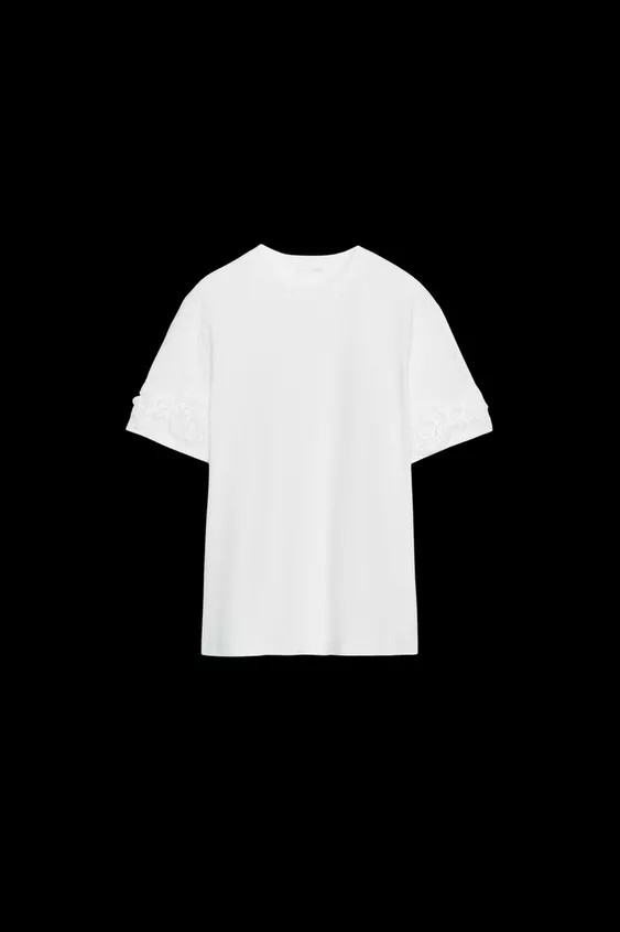 VOLUMINOUS FLORAL T-SHIRT | Zara US