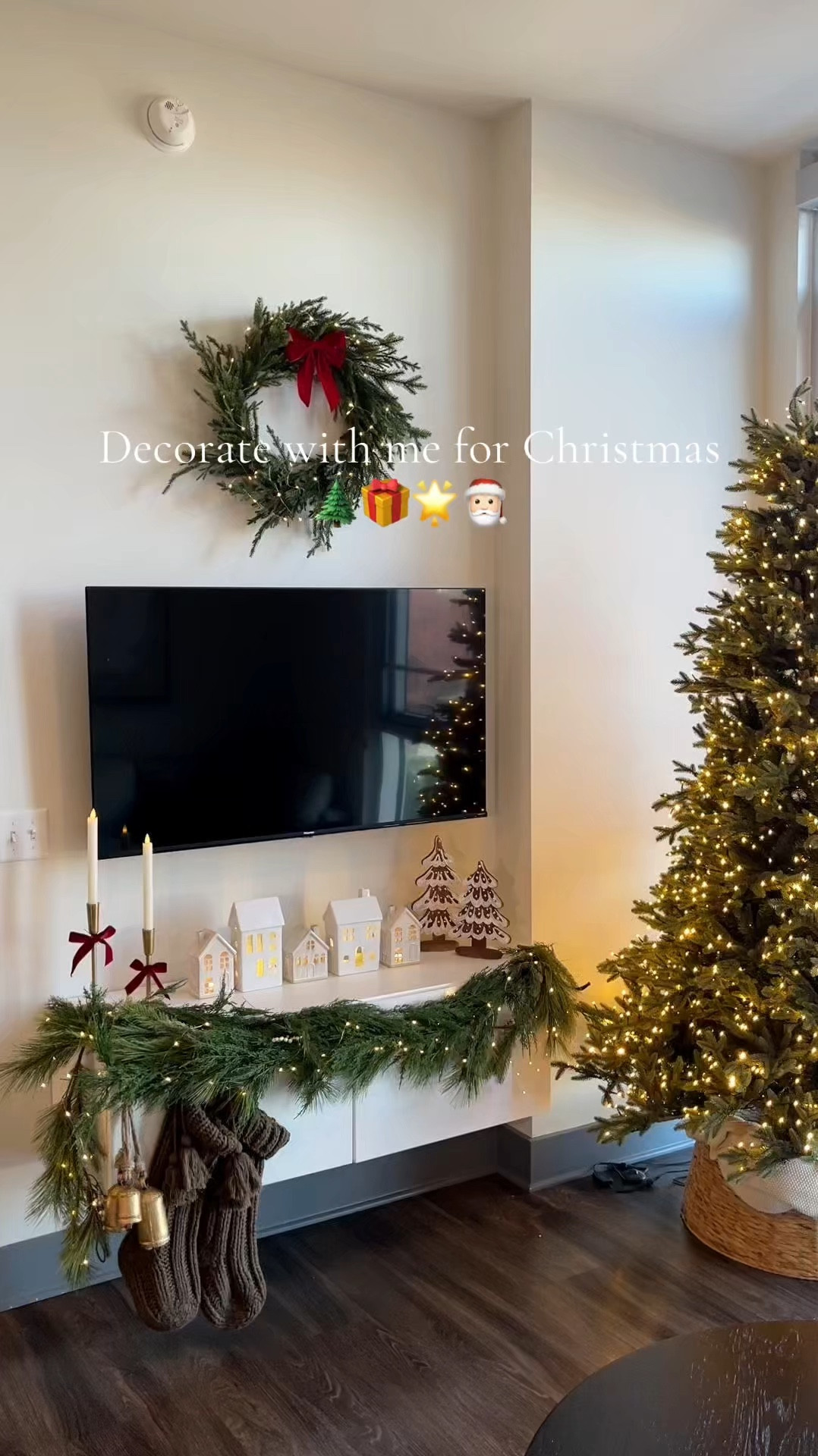 Decorating my apartment for Christmas!

#LTKHoliday #LTKSeasonal #LTKHome