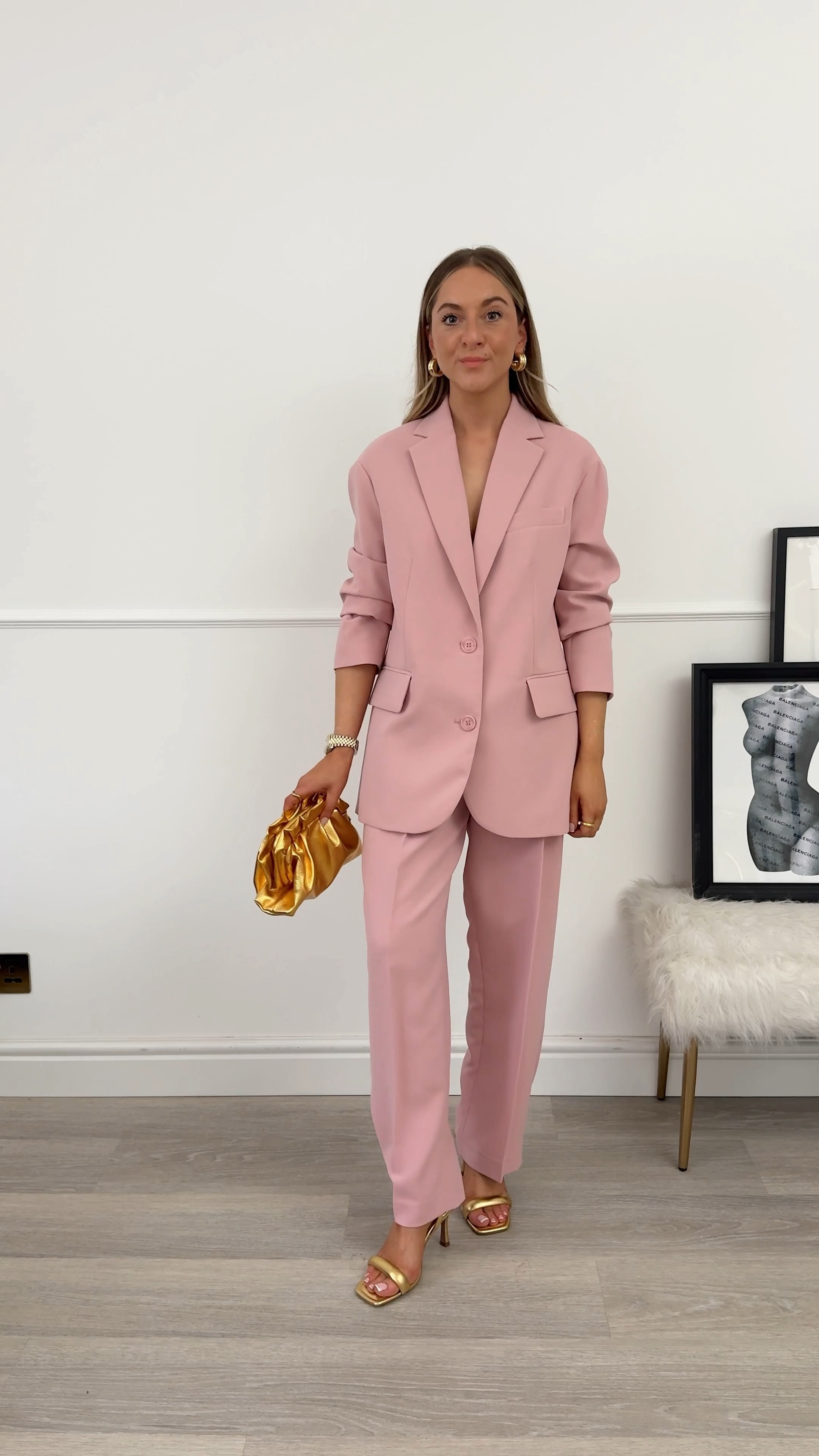My other outfit option for the LTK Gala.
I love this suit so much! 
I think it would be a great option for a wedding too.
You can also wear the blazer with jeans 💖

Blazer is a generous fit, I wear XS
Trousers are true to size- I wear a 6 short.



#LTKSeasonal #LTKGala #LTKstyletip