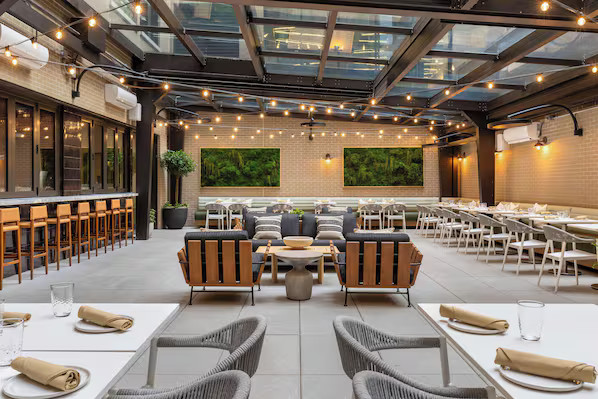 Arlo Washington DC | Expedia (US)