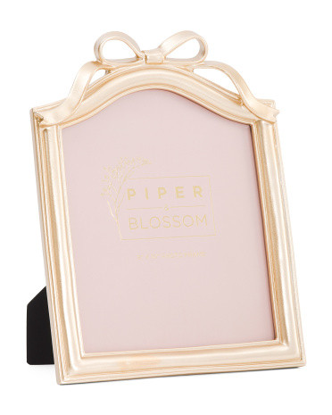 8x10 Bow Top Table Top Picture Frame | Marshalls