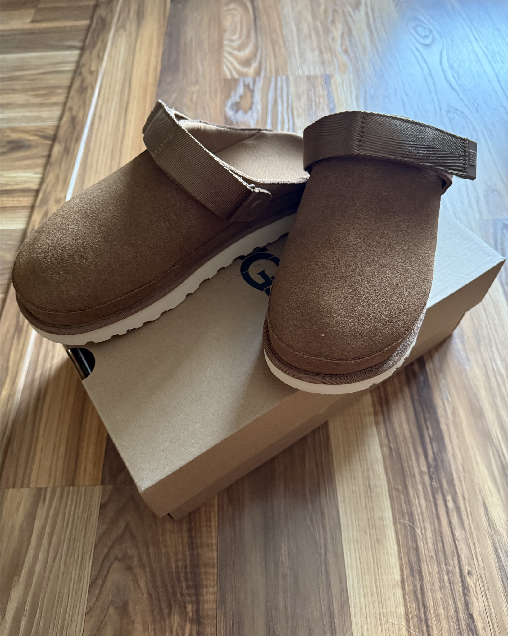 UGG clogs! So excited for these!! Plus these are on sale! 

#LTKSaleAlert #LTKGiftGuide #LTKMidsize