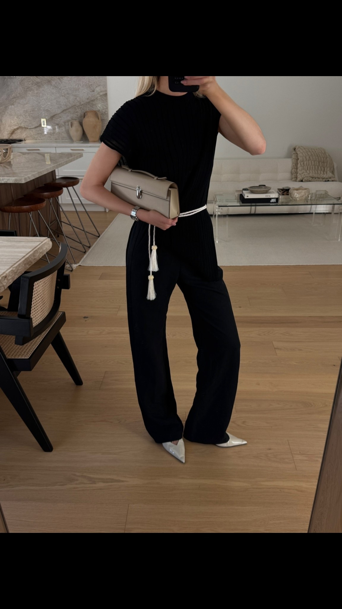 This bone colored bag from Savette is the perfect finishing touch!

#LTKStyleTip #LTKItBag #LTKShoeCrush