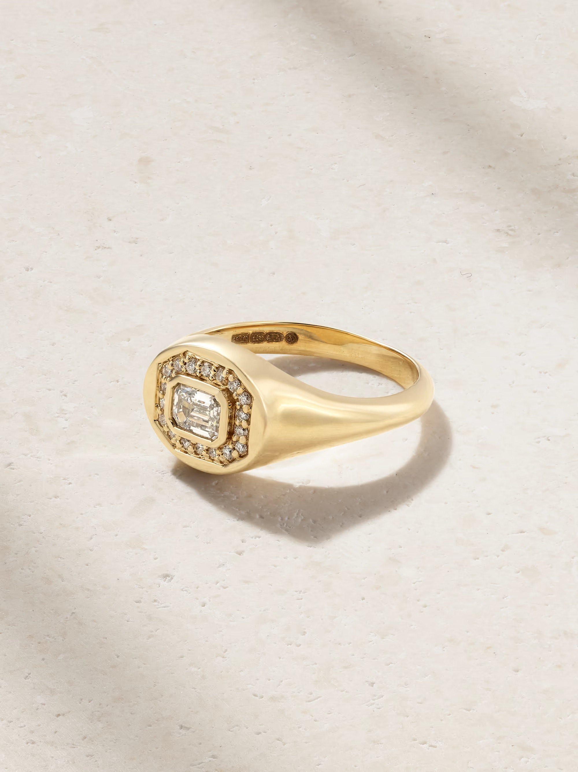 The Essential Splurge 14-karat gold diamond pinky ring | NET-A-PORTER (UK & EU)