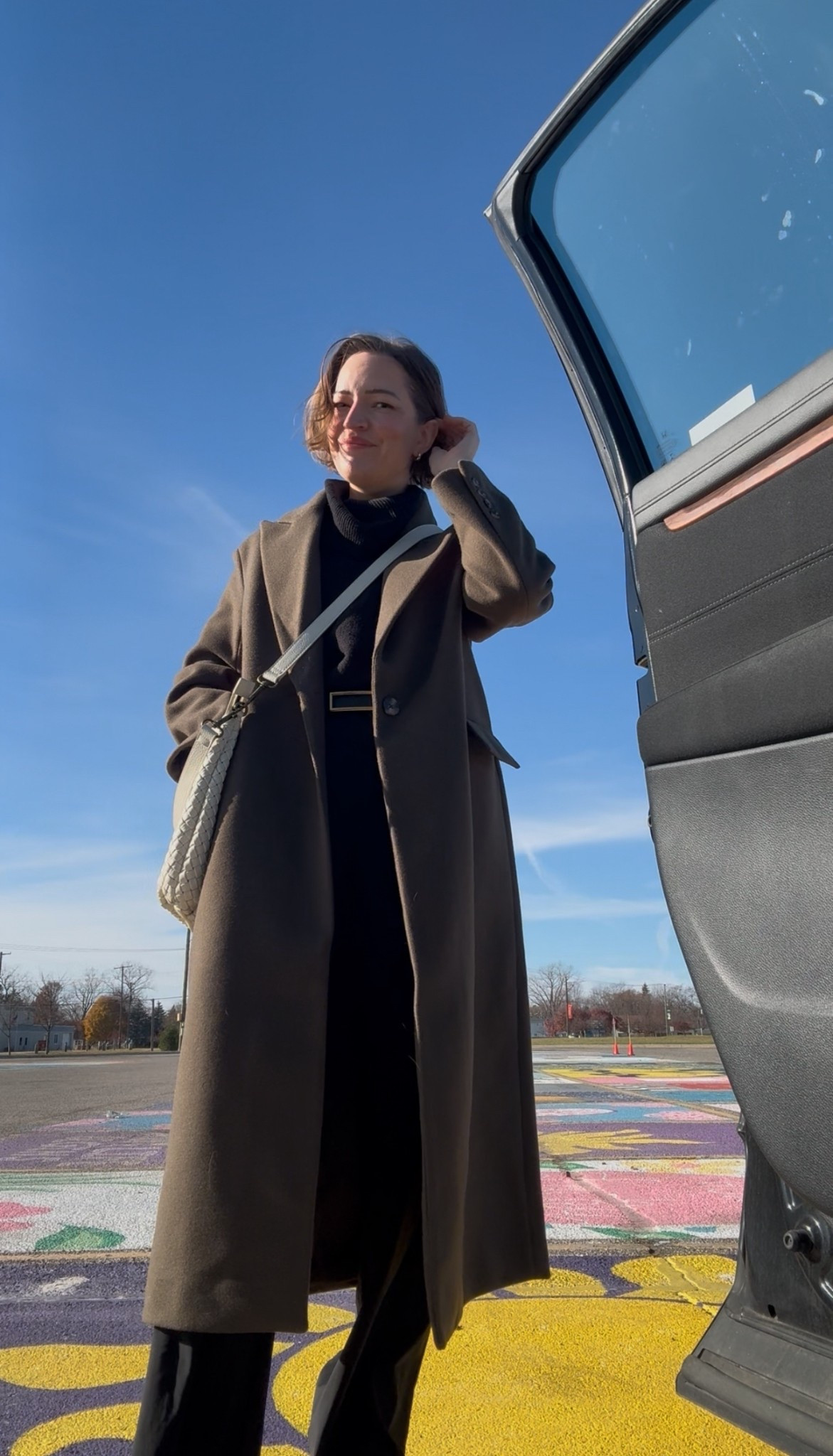 closet staples + a trench coat. Can’t go wrong with all black.
Coat is oversized, I sized down to an XS.