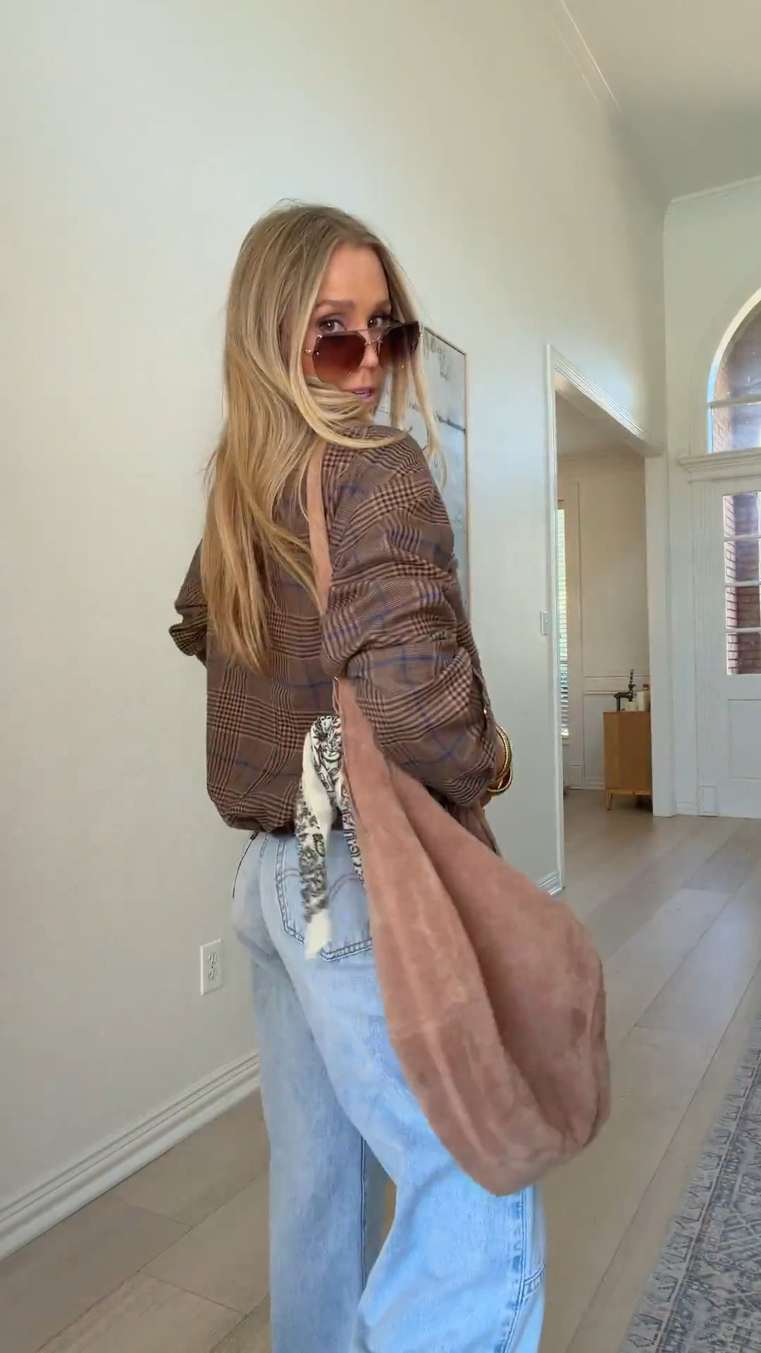 🤍My fall jacket obsession! Ya’ll are loving this one as much as I am! ✨