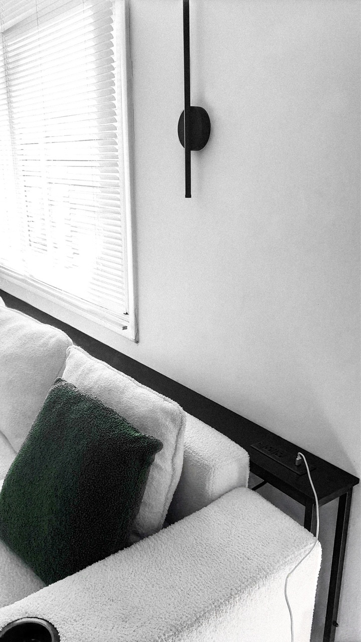 on today’s episode of ✨productive procrastination✨ i said i was gonna clean… but instead i put together a whole sofa table and honestly?? no regrets 😌

📏 the height is adjustable (bc we love options)
🔌 has outlets on each side (charging station who??) 
🛋️ fits perfectly behind the couch = zero wasted space

#amazonhomefinds #sofatable #smallspacesolutions #productiveprocrastination #adhdmemes

#LTKdayinmylife #LTKSaleAlert #LTKHome