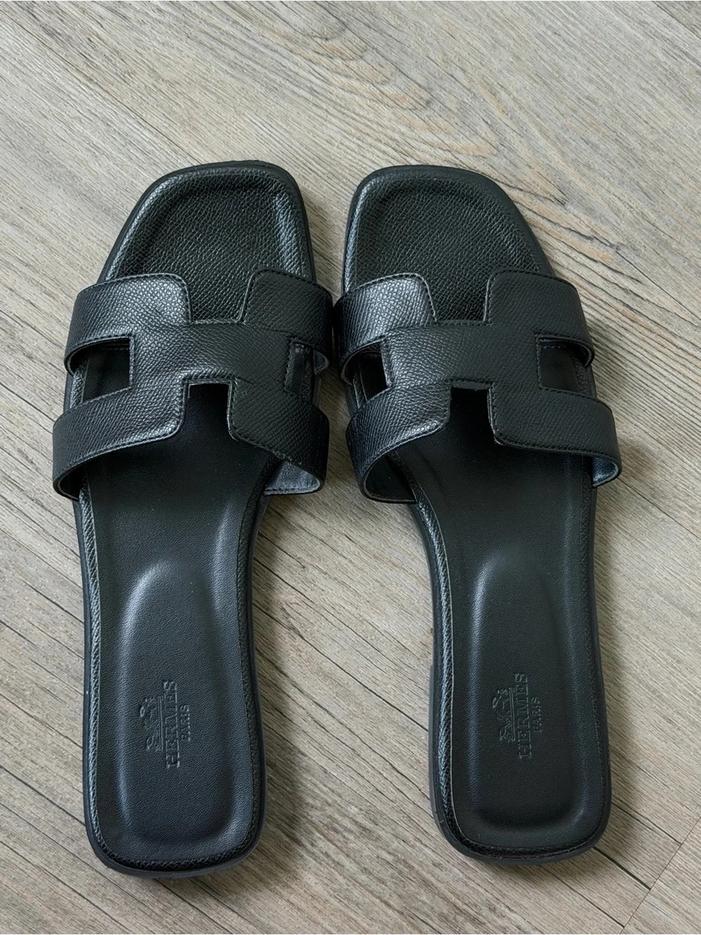 Hermès Oran sandals - Black size 40 (us 9) | Poshmark
