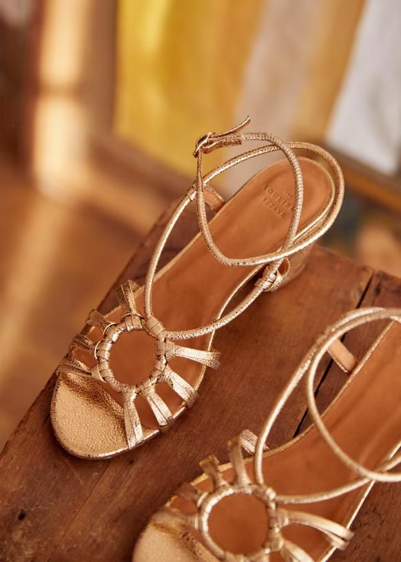 Gloria Sandals - Smooth Gold - Goat Leather - Sézane | Sezane Paris