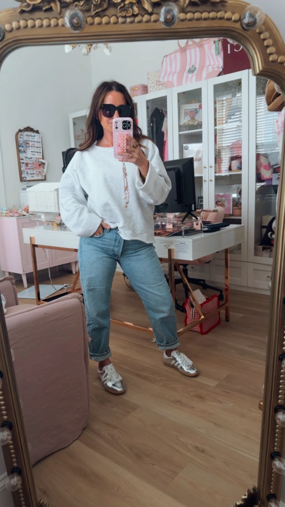 Denim 
Off shoulder sweatshirt 

#LTKootd #LTKgrwm #LTKdayinmylife