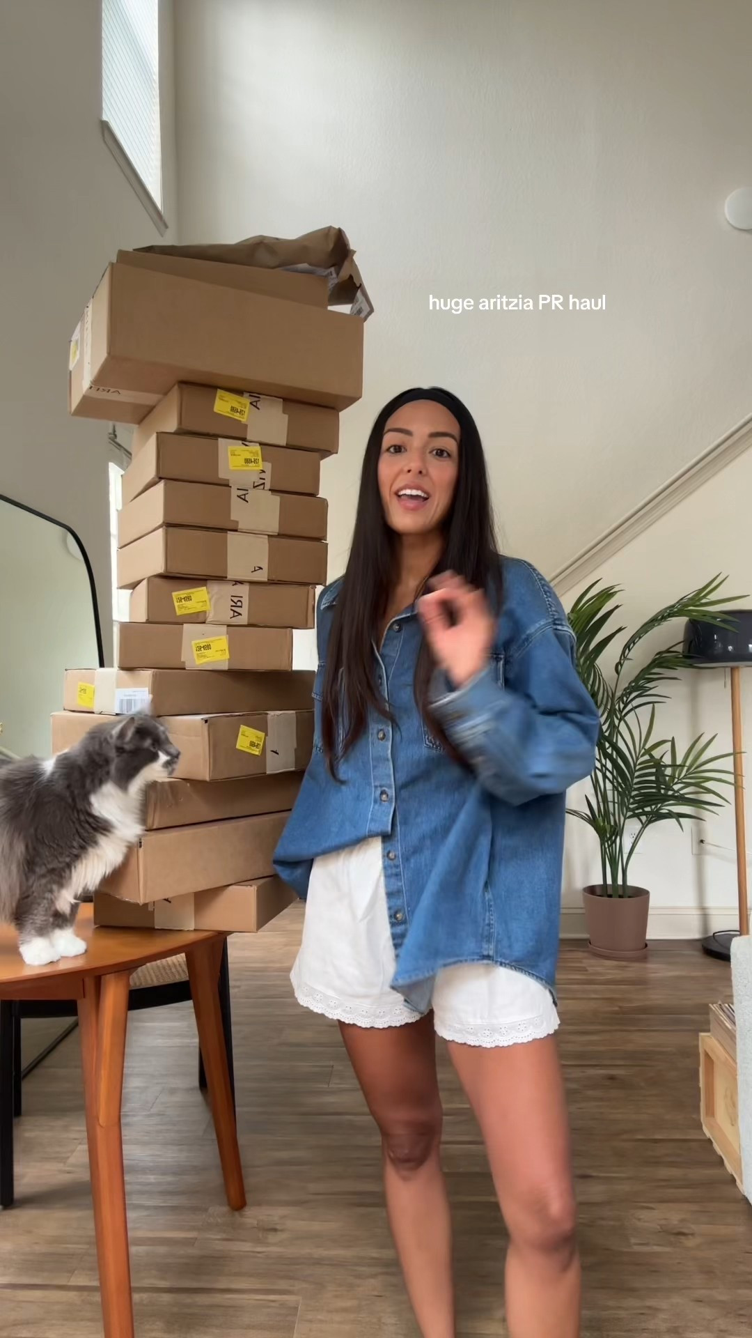 hugeee aritzia haul! i got a size 26 in both jeans, size 4 in the effortless pant, size small in the lodge pant and a size small in the fleeces, long sleeves, jacket and denim shirts! got a medium in the zip up & joggers!

#LTKSeasonal