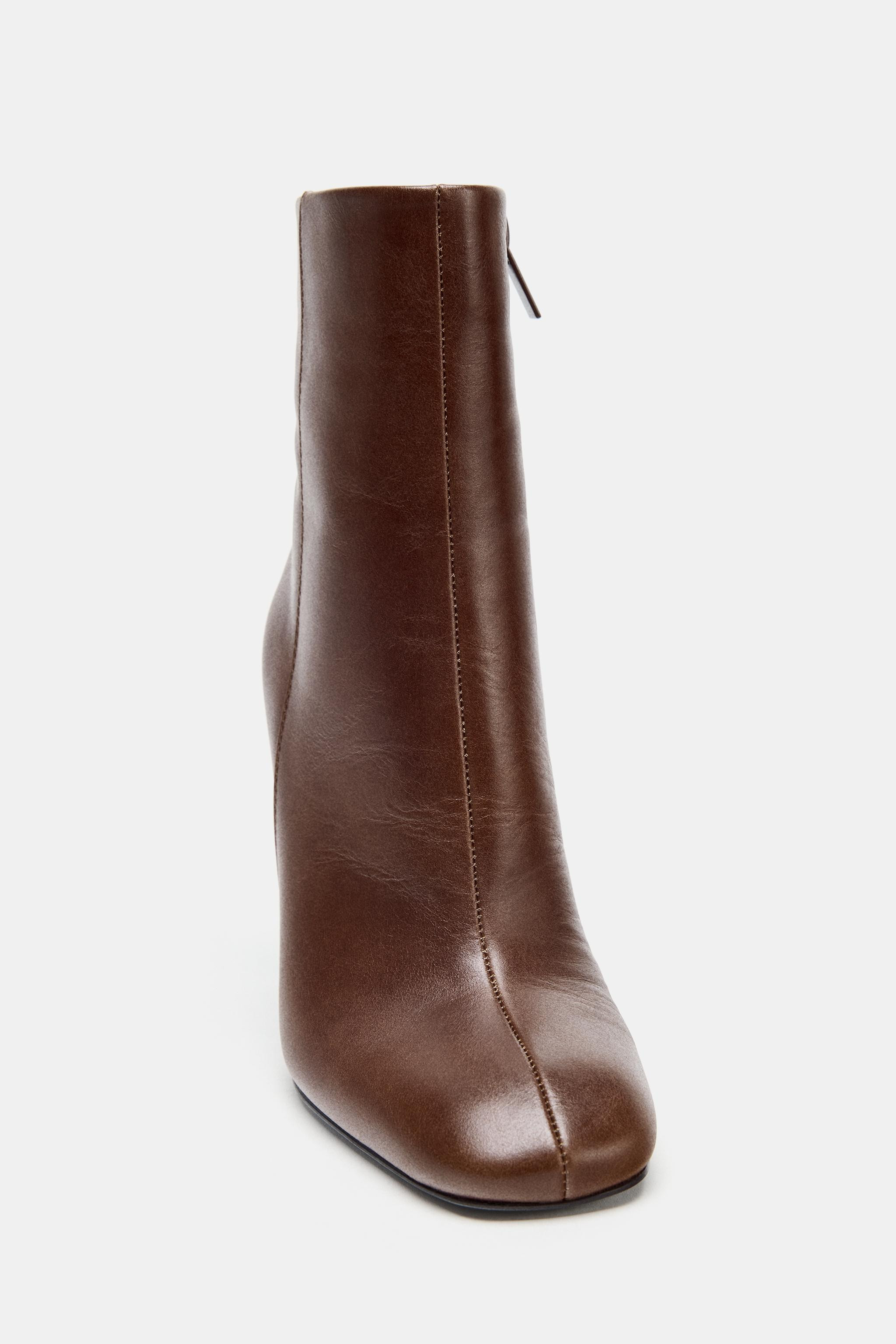 NEWLEATHER WIDE HEEL ANKLE BOOTS69.99 GBPBrown | 3106/610/700Put it in your basketAddLeather ankl... | Zara UK