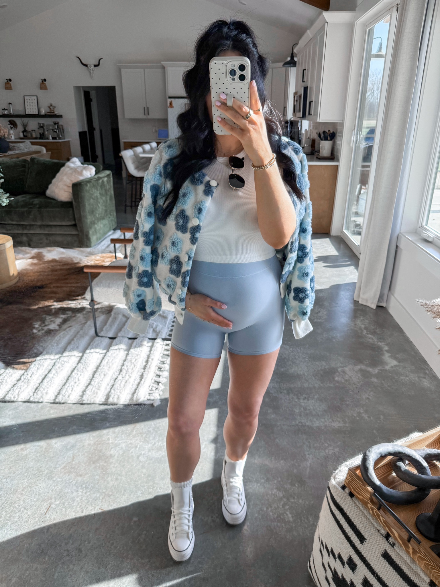 Baby Blue Spring OOTD 🩵🫐

Tank Top — xs
Bralette — medium
Floral Jacket — medium
Shorts — medium (part of a set!)



Love this super simple yet comfortable athleisure outfit for spring! This baby blue matching set does come in other color options as well if blue isn’t your vibe. I paired it with this floral print lightweight jacket (perfect for spring!) and finished the look with some white slouch socks, my white leather platform Converse, and some Amazon sunglasses! 🤍￼

#athleisure #comfyoutfit #springoutfit 

#LTKootd #LTKBump