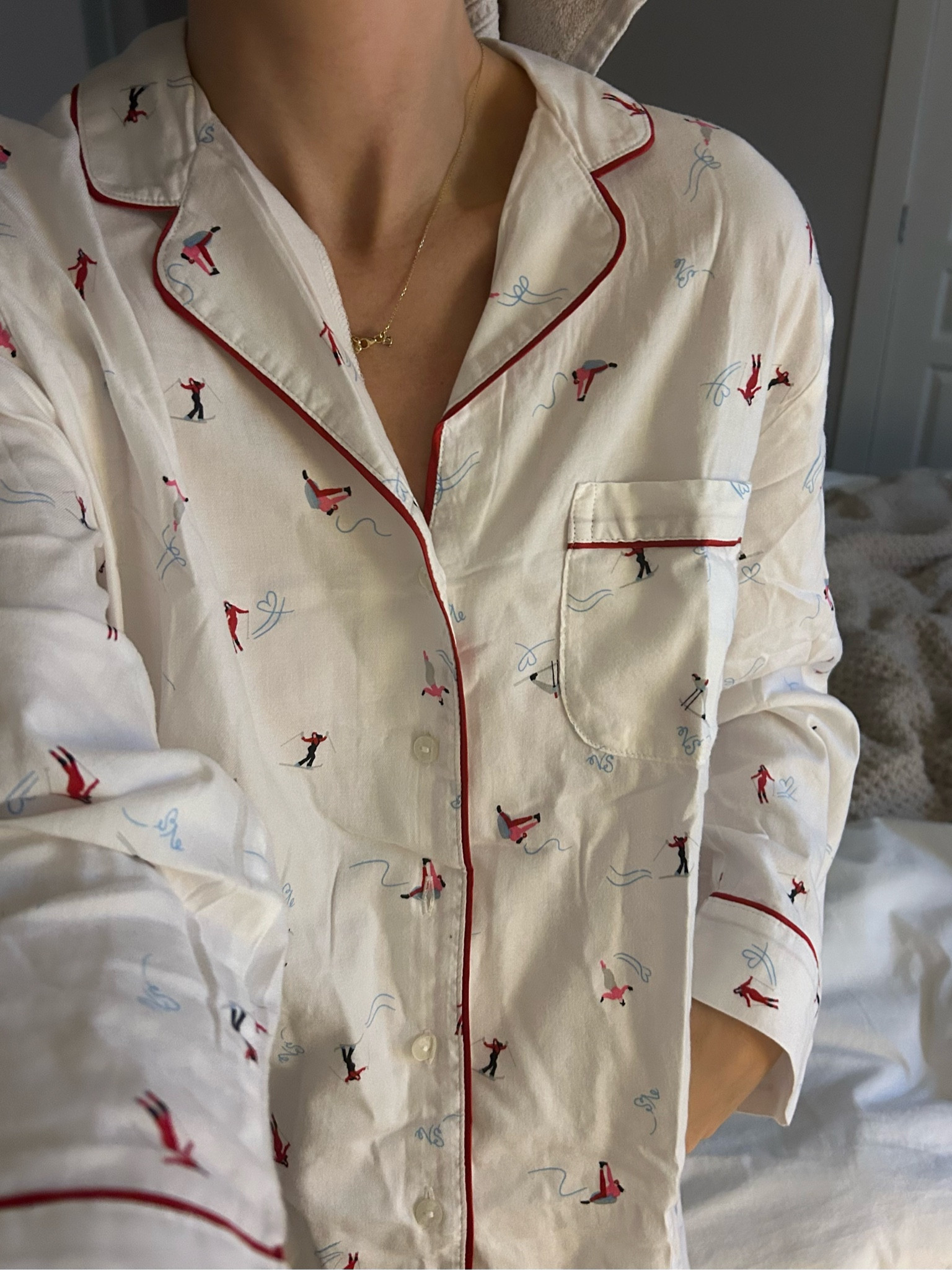 The coziest christmas pajamas!! I’m in love 

#LTKGiftGuide #LTKSeasonal #LTKHoliday
