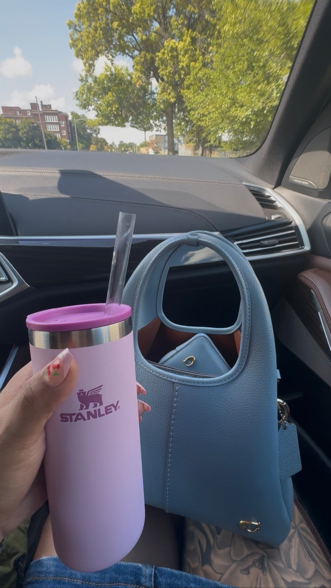 Going in an errand run with the family 


Of course I had to travel in style 

I love this Coach Lana bag 

I paired them with the Coach Sandals 

Or course I have my Stanley cup with my Alani 


#stanelycup #coachbag #lanapurse 

#LTKFindsUnder50 #LTKActive #LTKFamily