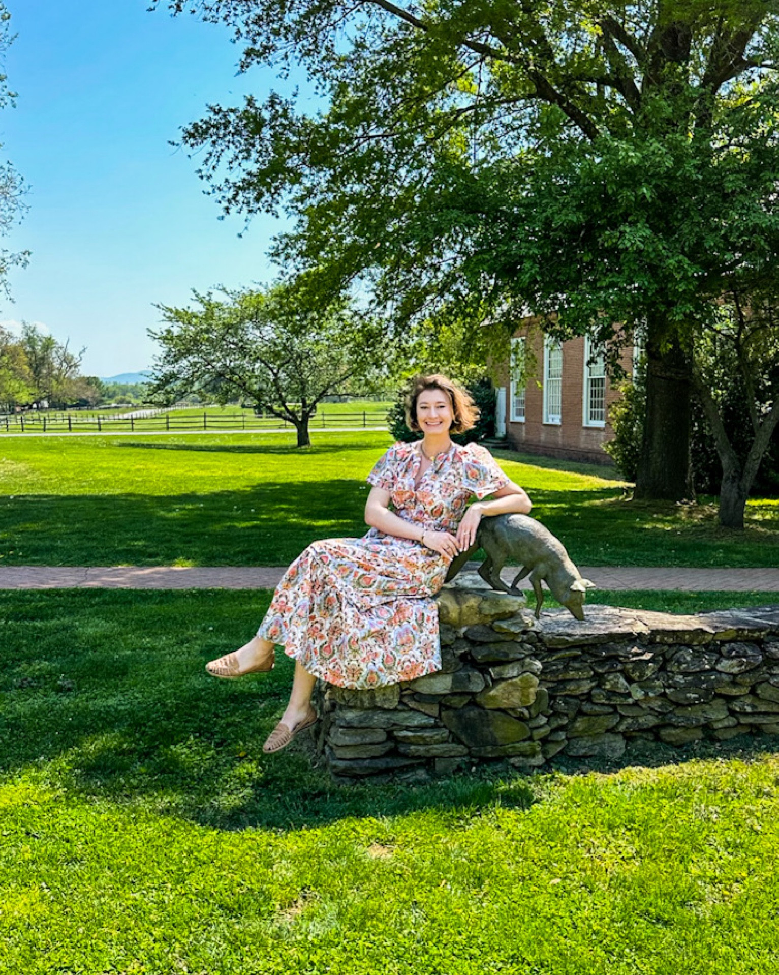 It’s safe to say I’m fully obsessed with the Somerset dresses from Anthropologie. Comfortable, flattering, and they have pockets! Wearing a size small. I was also totally IG influenced to buy the Nisolo huarache sandals and I’m so glad I did. After a short breaking in period they are molded to my feet and super comfortable. I’m wearing an 8.5. They say to size down and they should be a touch snug when you first get them. I’m typically between an 8.5 and 9. I tried an 8 as well but that was super tight.

#LTKfit #LTKtravel #LTKFind