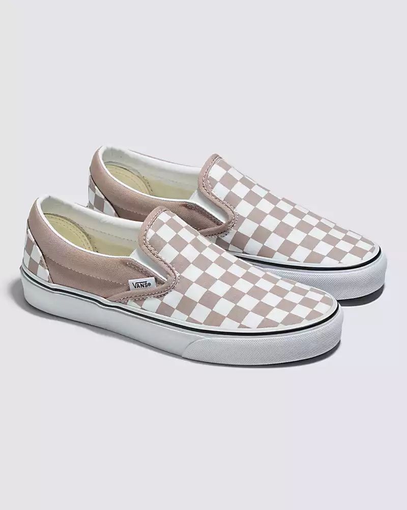 Classic Slip-On Checkerboard Shoe | Vans (US)