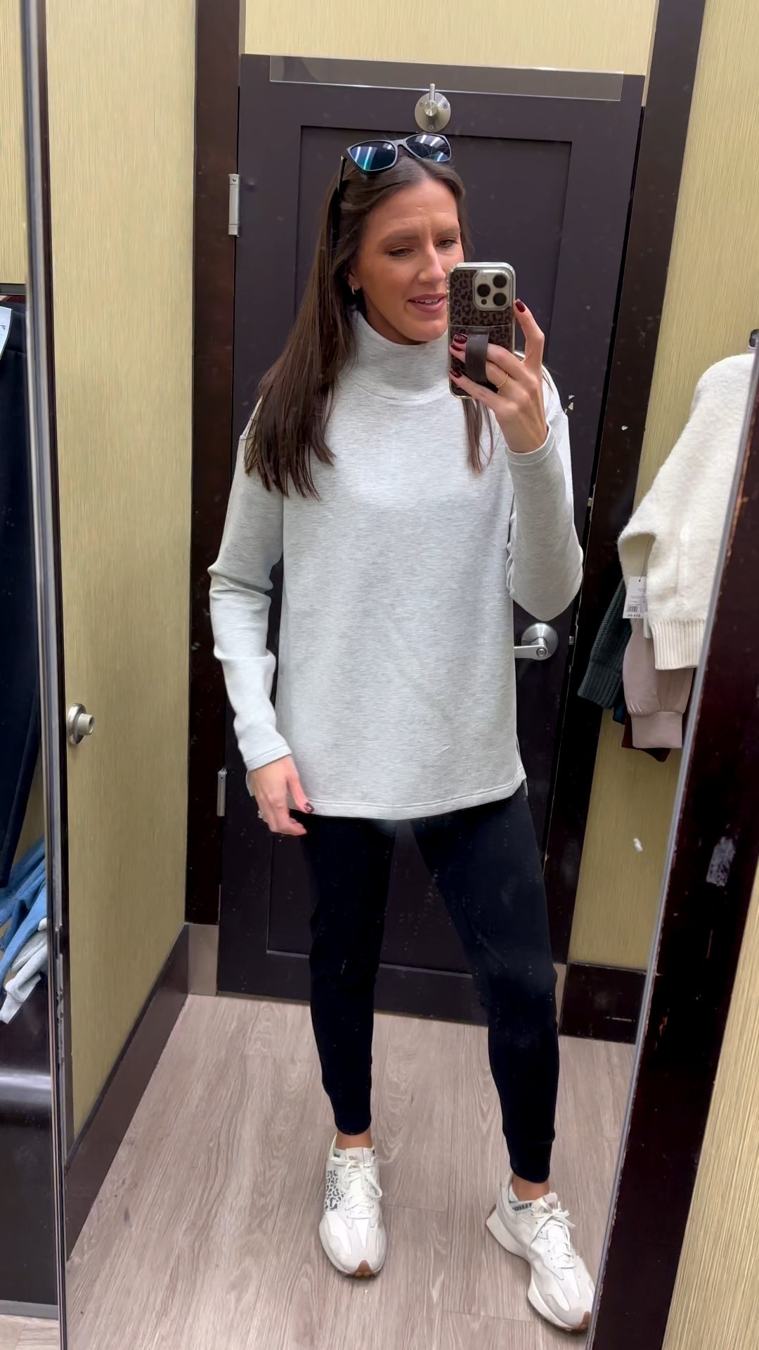 Totally ordering this online because I regret not buying it yesterday at @kohls. I’m in a small. #ad #kohlspartner #kohlsfinds 