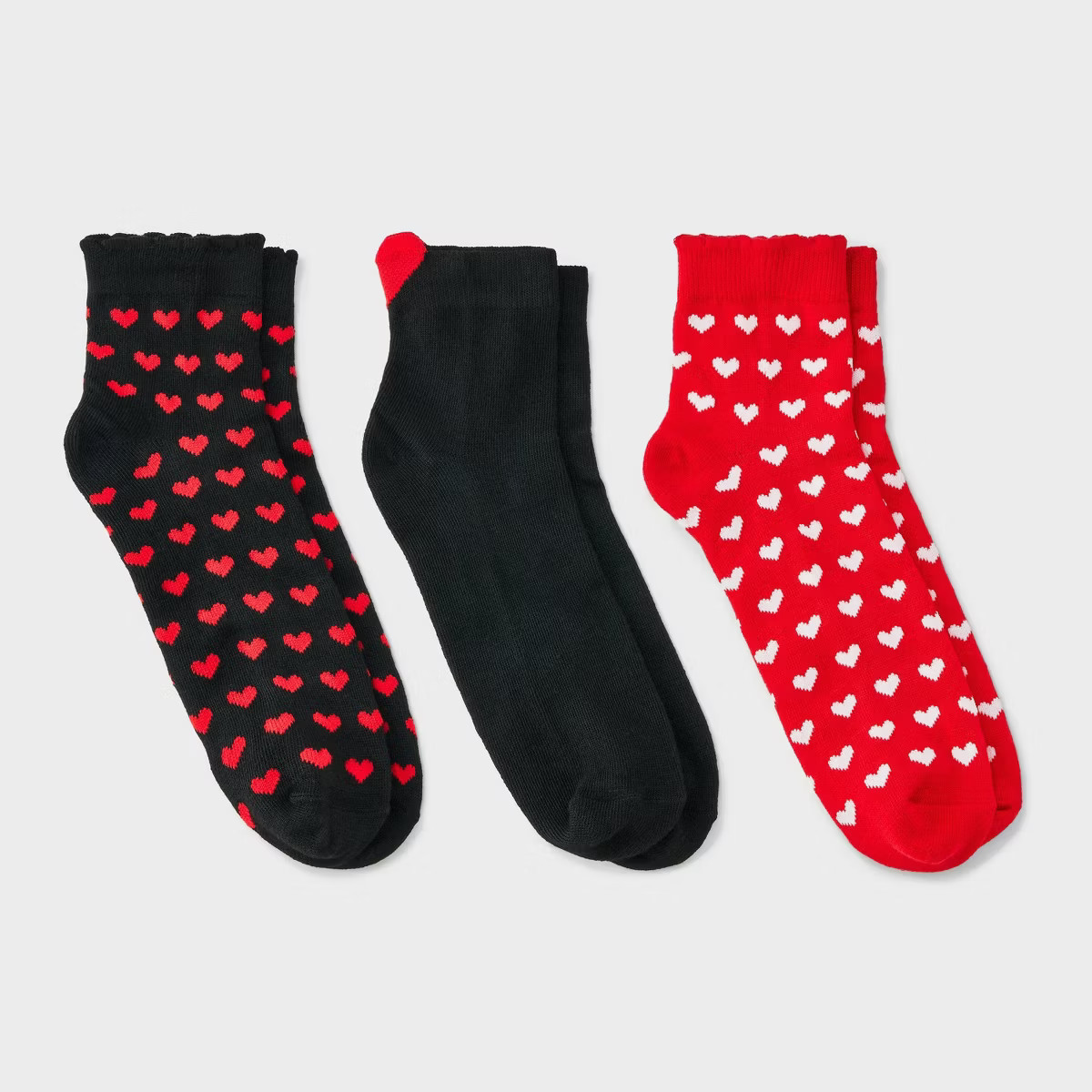 Women's Heart Pop Up Valentine's Day 3pk Ankle Socks - Black/Red/White 4-10 | Target