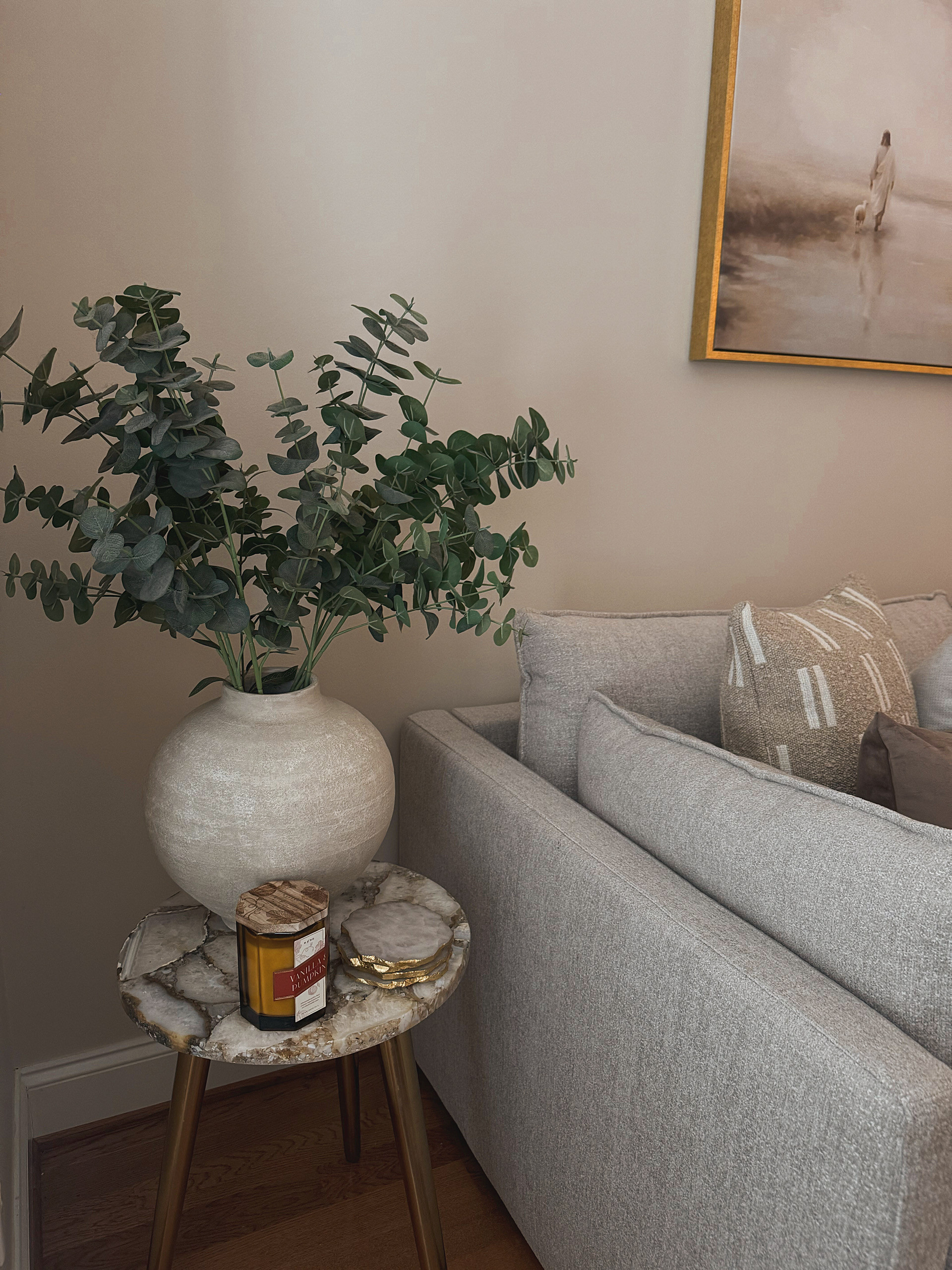 It’s the little details that make a space feel complete ✨ Linked my favorites here.#DecorDetails #CozyLiving 

 

#LTKHome