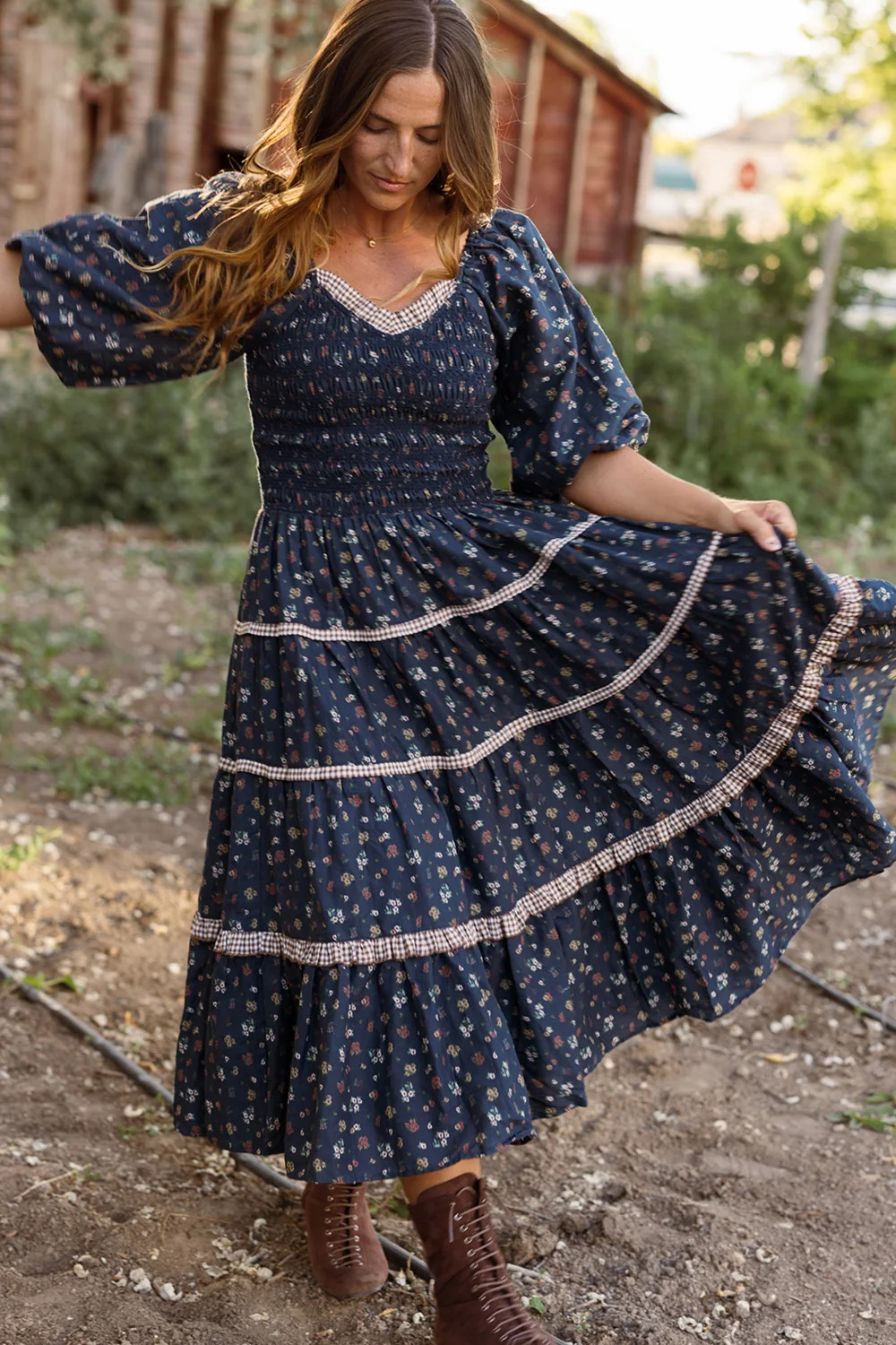Roselyn Dress in Midnight Lovelorn Ditsy S | Ivy City Co