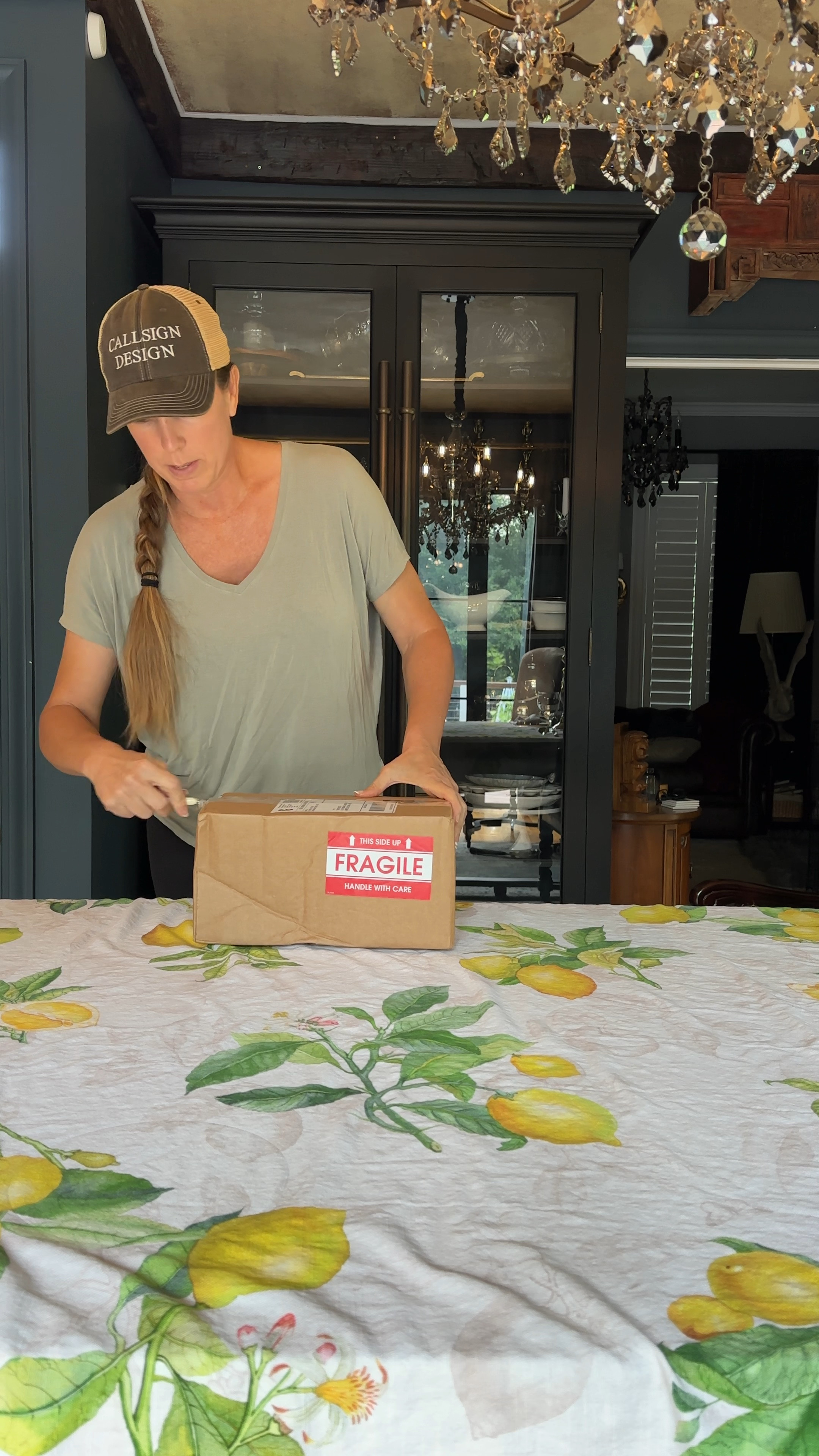 The only summer scented candle I’ve ever liked… and now a loved favorite 😍 

#LTKFindsUnder100 #LTKVideo #LTKHome