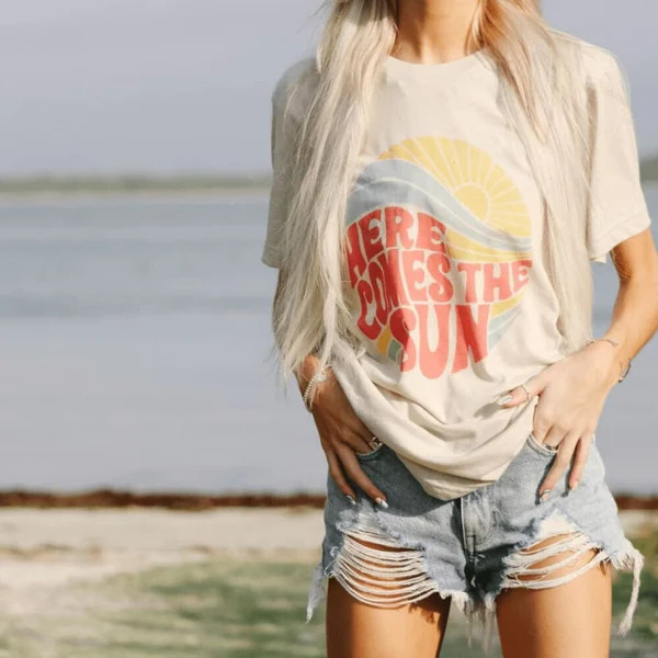 Here Comes the Sun Tee | Mountain Moverz