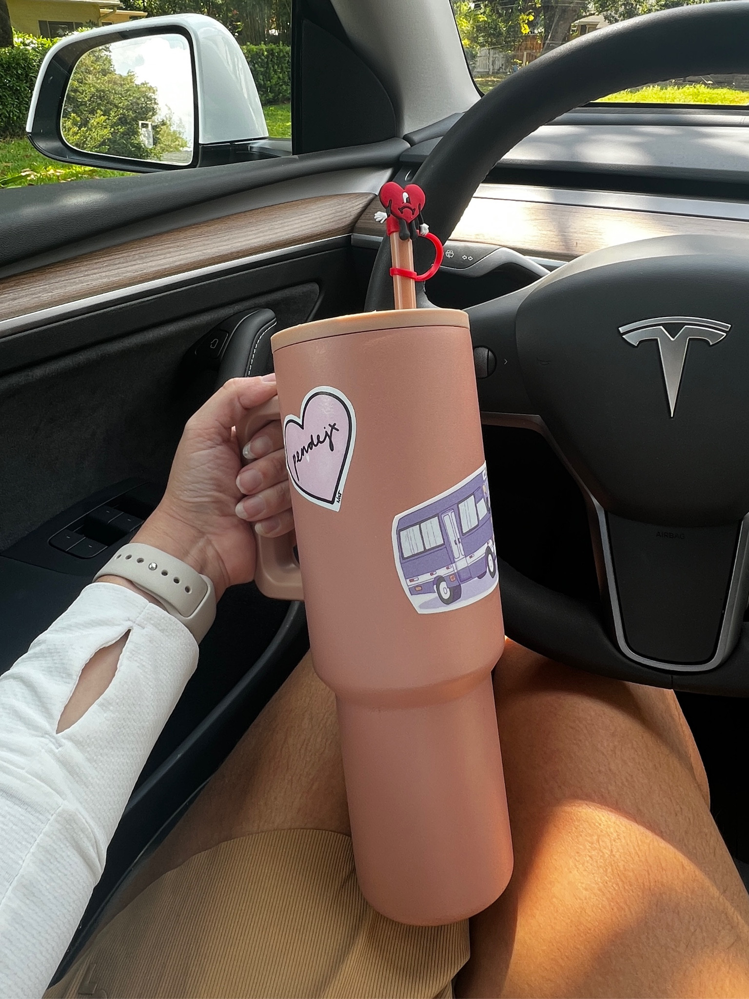 My fave tumblr & bad bunny straw topper 🥺 

#LTKFind #LTKunder50 #LTKtravel