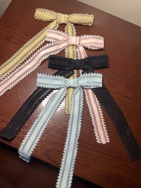 ⬇️ linked similar crochet lace bows. Mine are from TJmaxx

#LTKparties #LTKstyletip #LTKfindsunder50