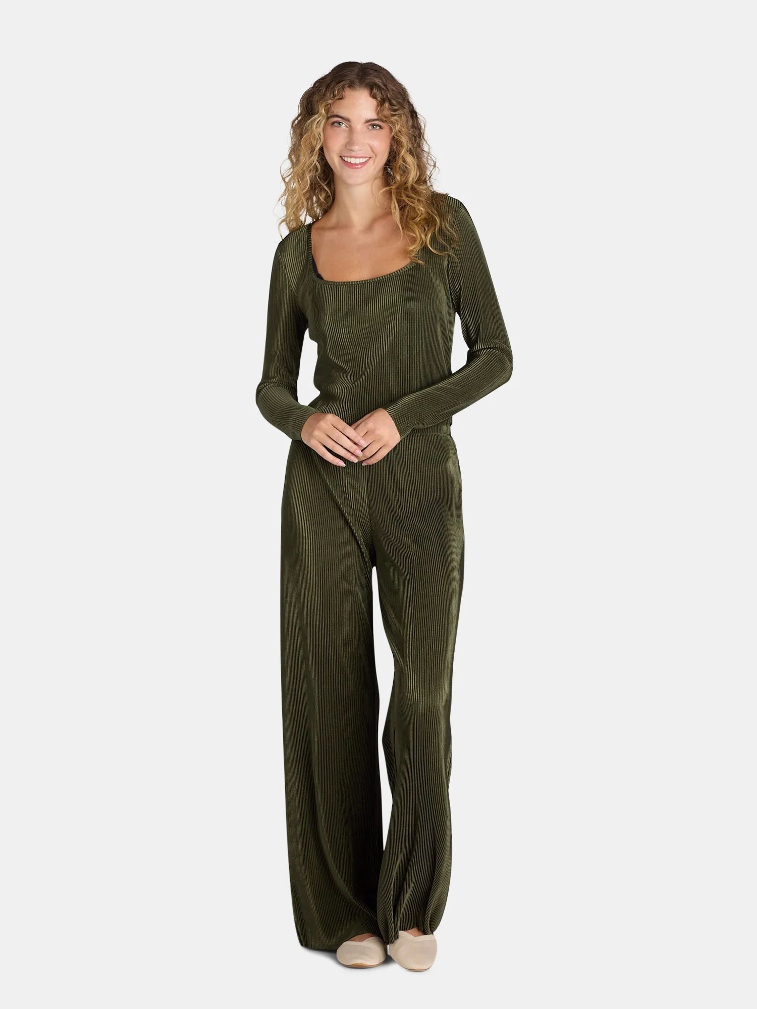 No Boundaries Pleated Square Neck Top and Pants Set, 2 Piece, Women's and Women's Plus | Walmart (US)