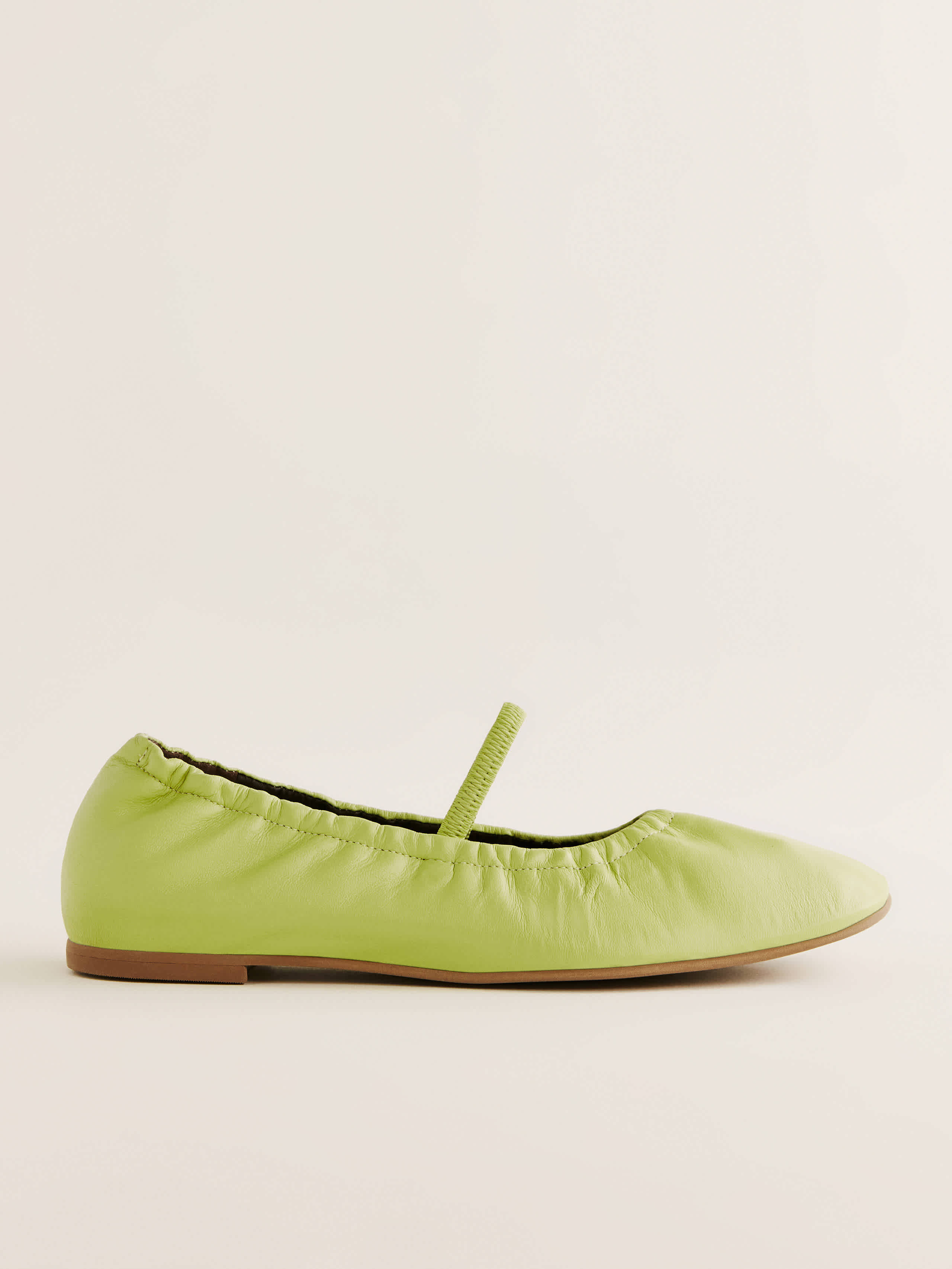 Buffy Ruched Ballet Flat | Reformation (Global)