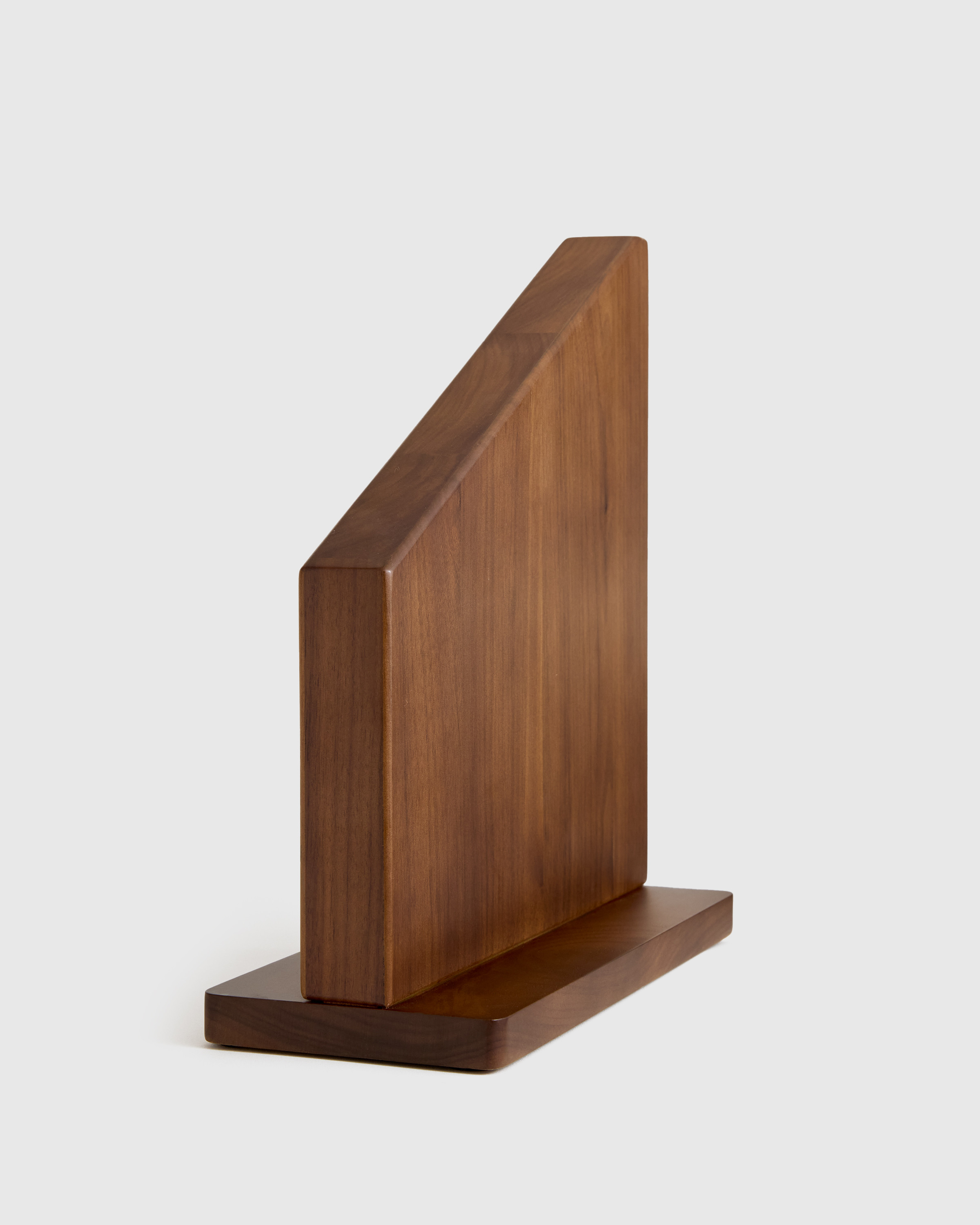 Quince | Magnetic Knife Block in Walnut, Wood | Quince
